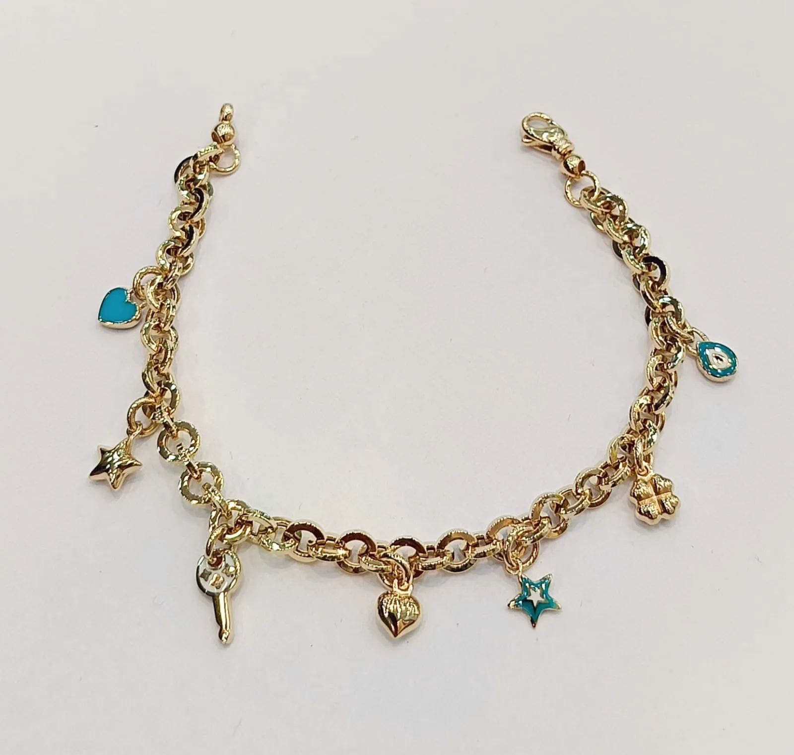 Favori Marka Mineli Model Bileklik