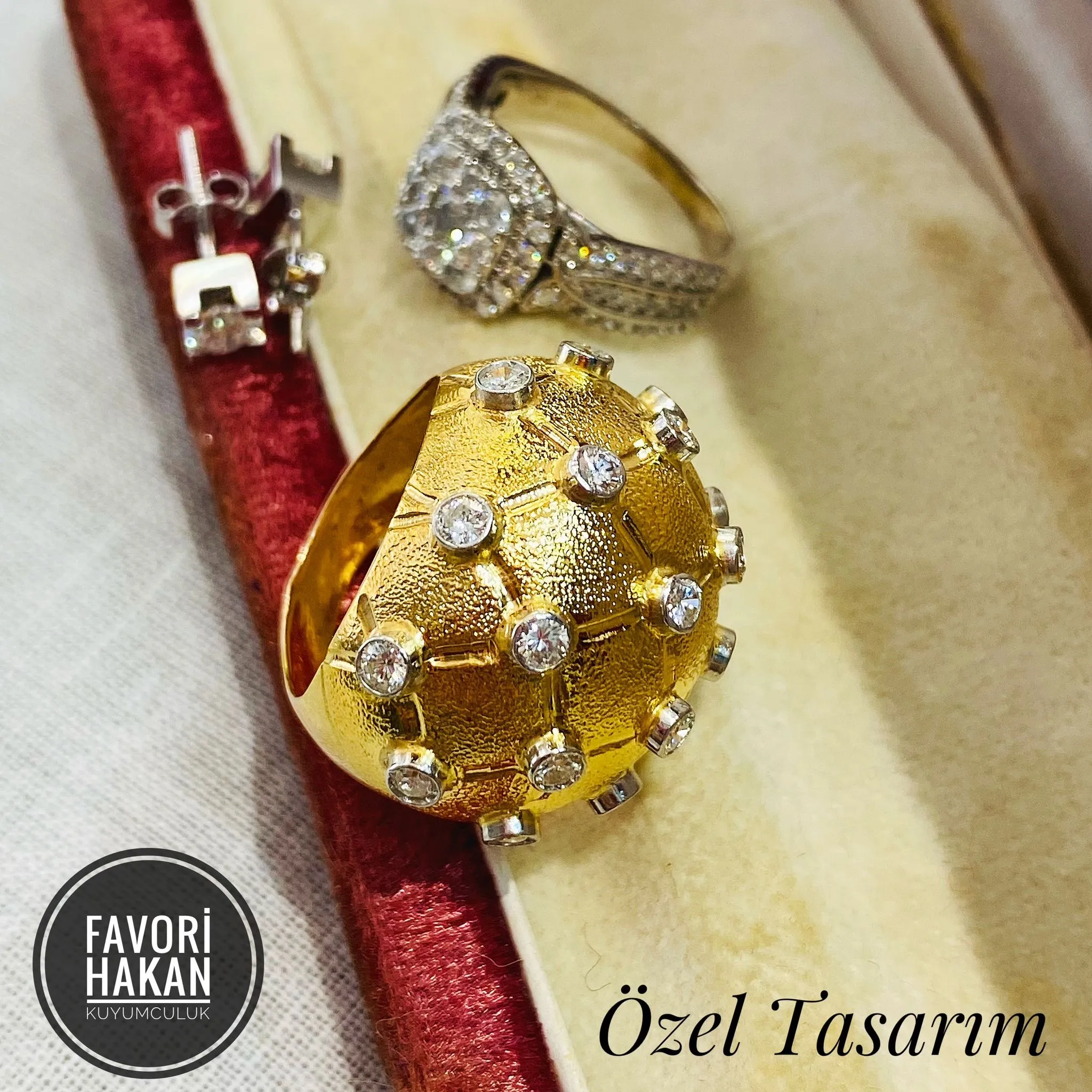 Vintage Tasarım Pırlanta Taşlı Gotik Yüzük