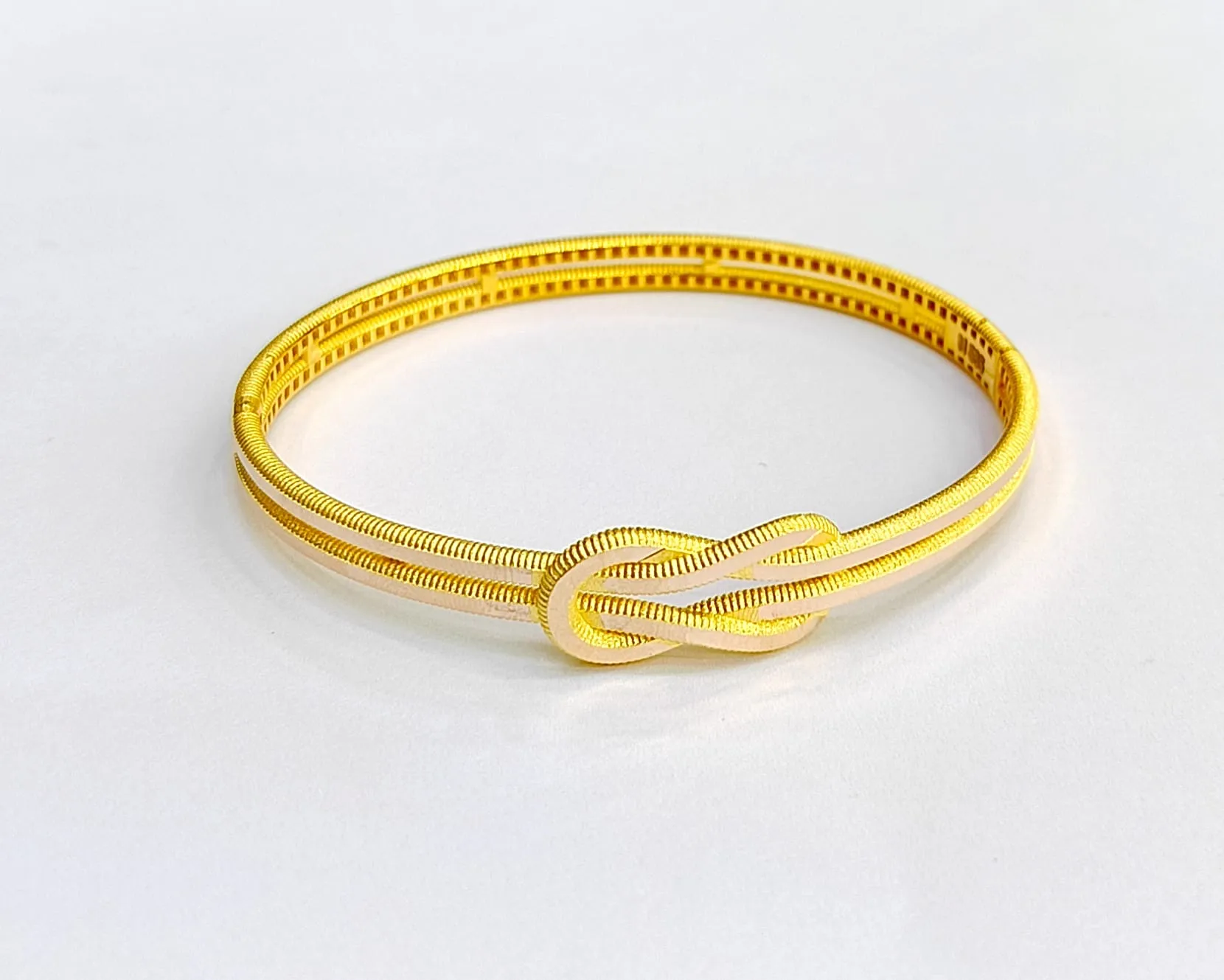 Favori Marka Düğüm Model Kelepçe