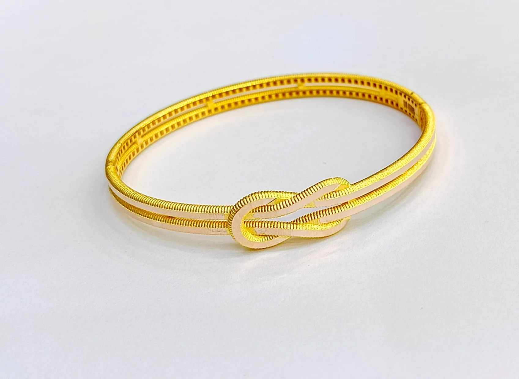 Favori Marka Düğüm Model Kelepçe