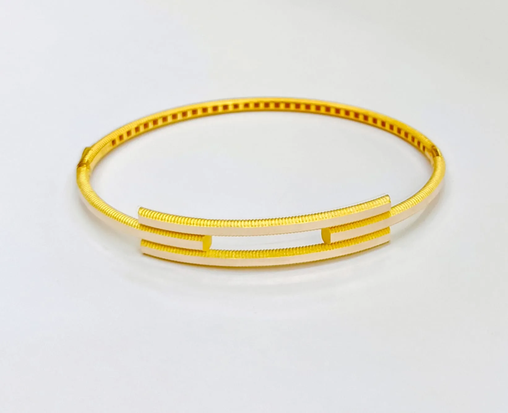 Favori Marka İtalyan Model Kelepçe 