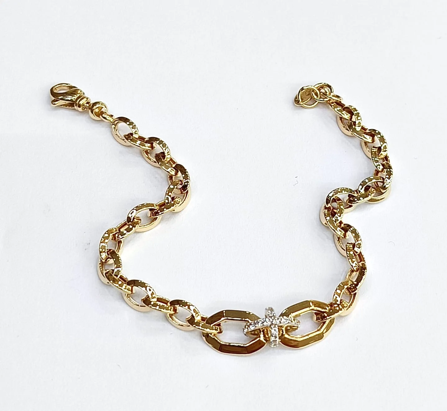 Favori Marka İtalyan Model Taşlı Bileklik 