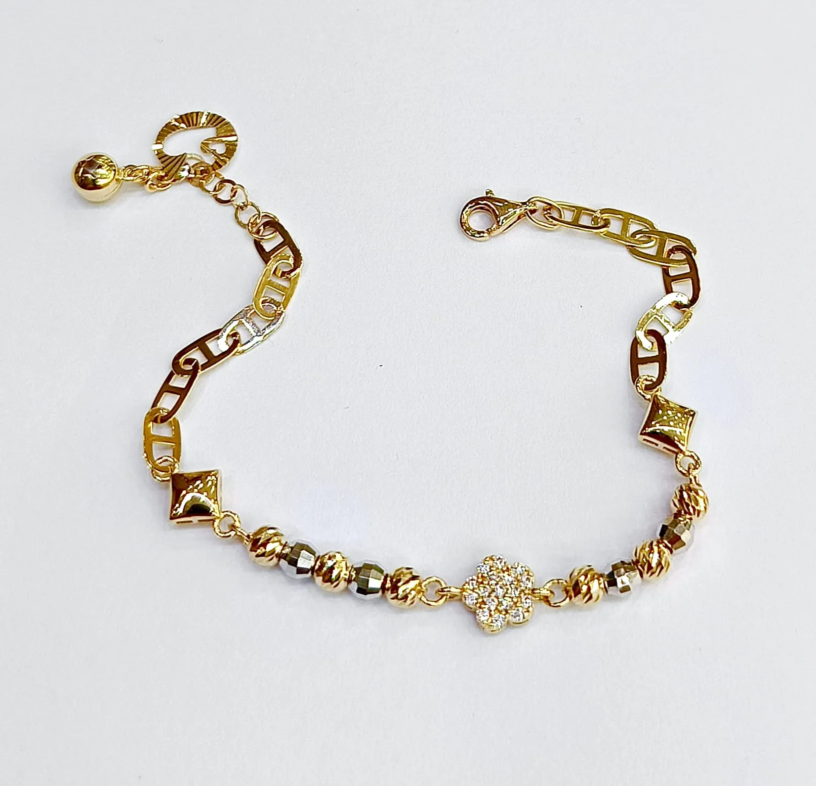 Favori Marka İtalyan Model Bileklik 