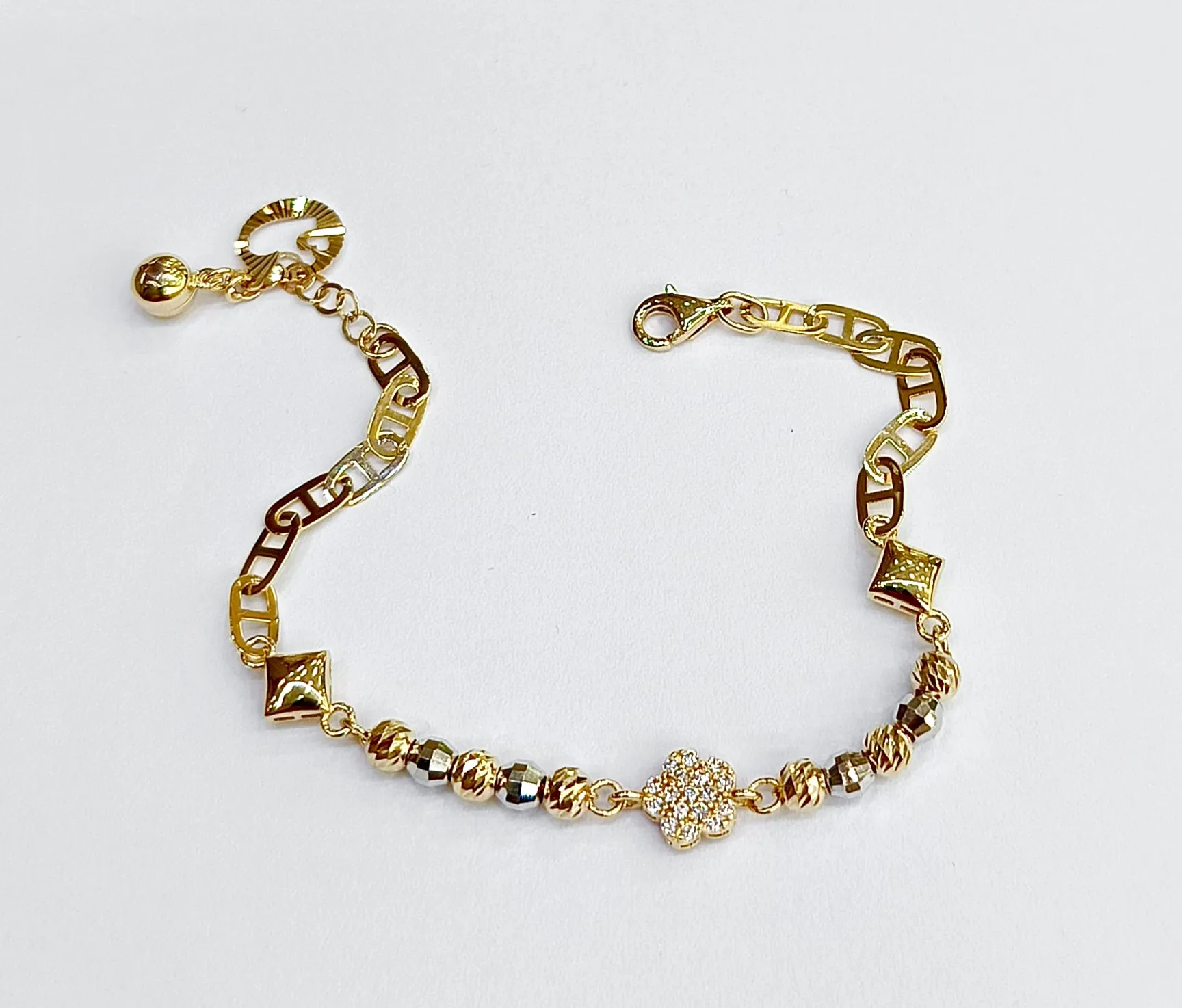 Favori Marka İtalyan Model Bileklik 