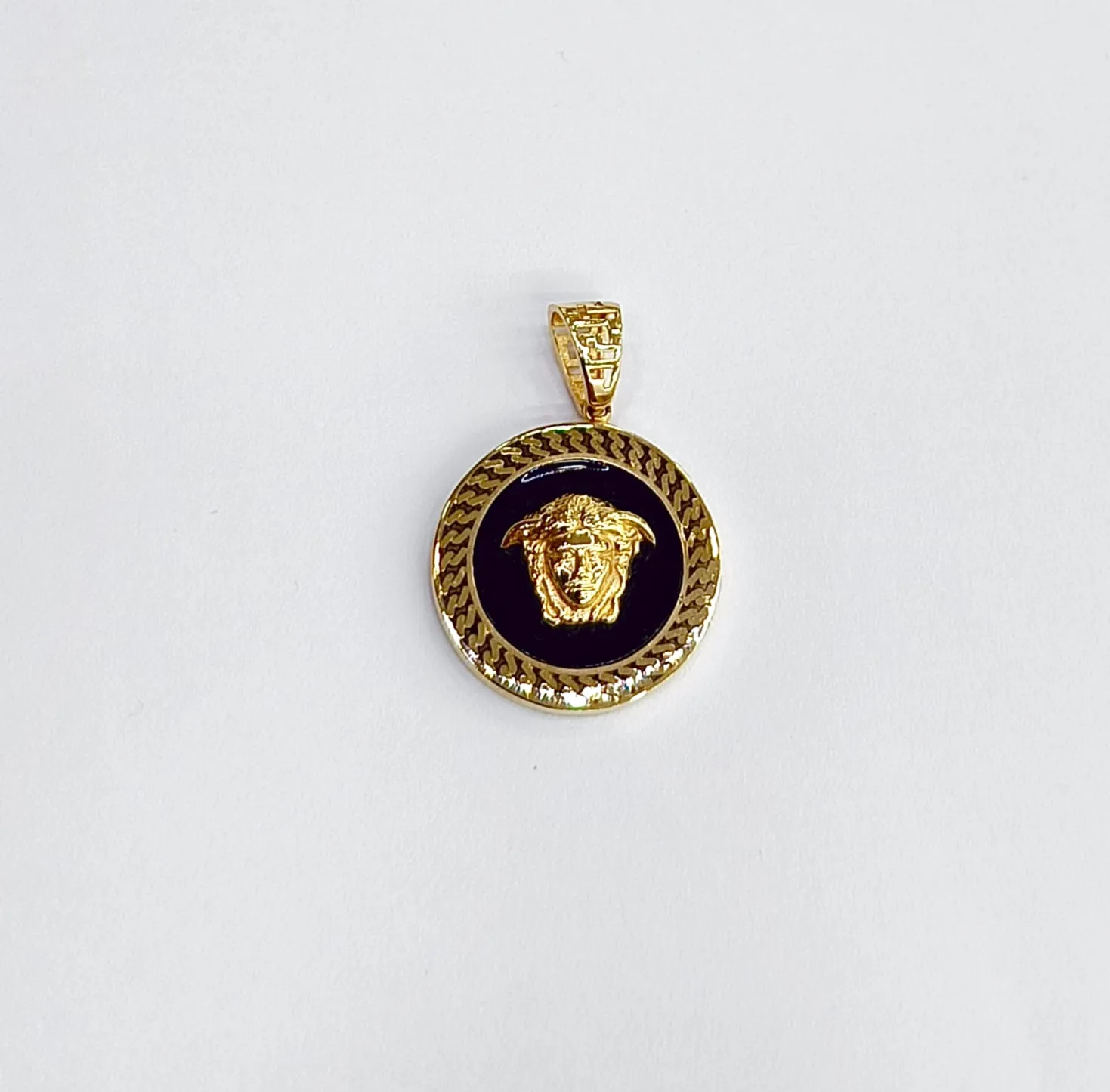 Favori Marka İtalyan Model Uç