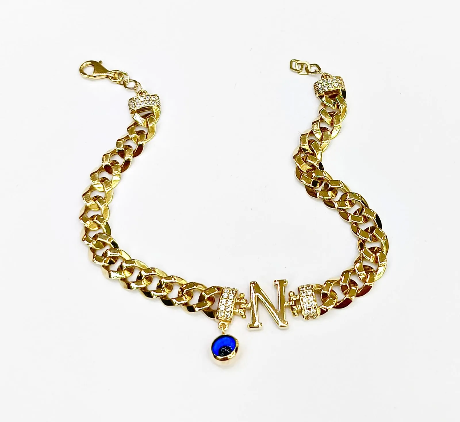 Favori Marka Harf Model Bileklik 