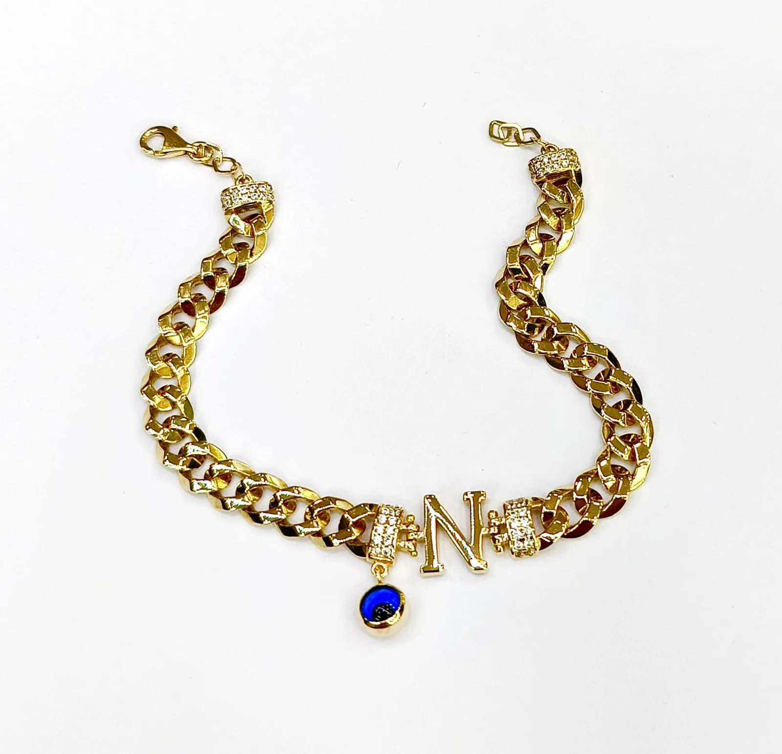 Favori Marka Harf Model Bileklik 