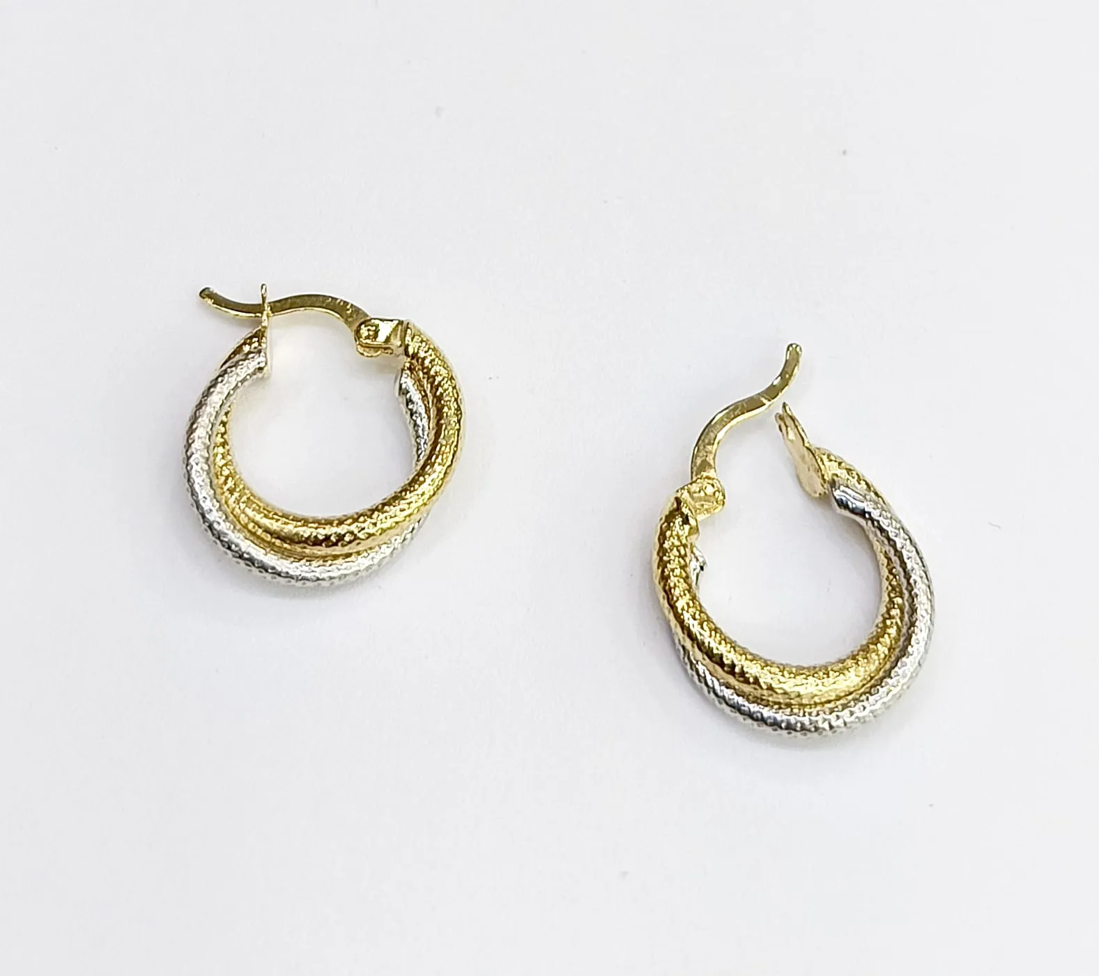 Favori Marka Halka Küpe