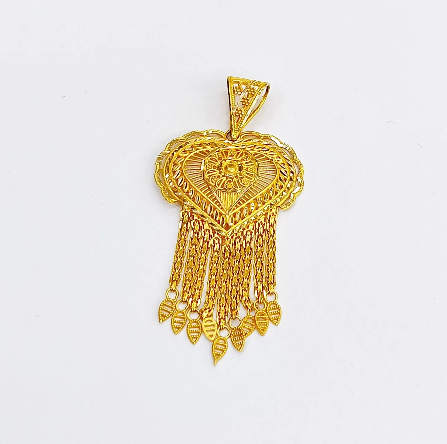 Favori Marka Kalpli Model Hint İşi Uç