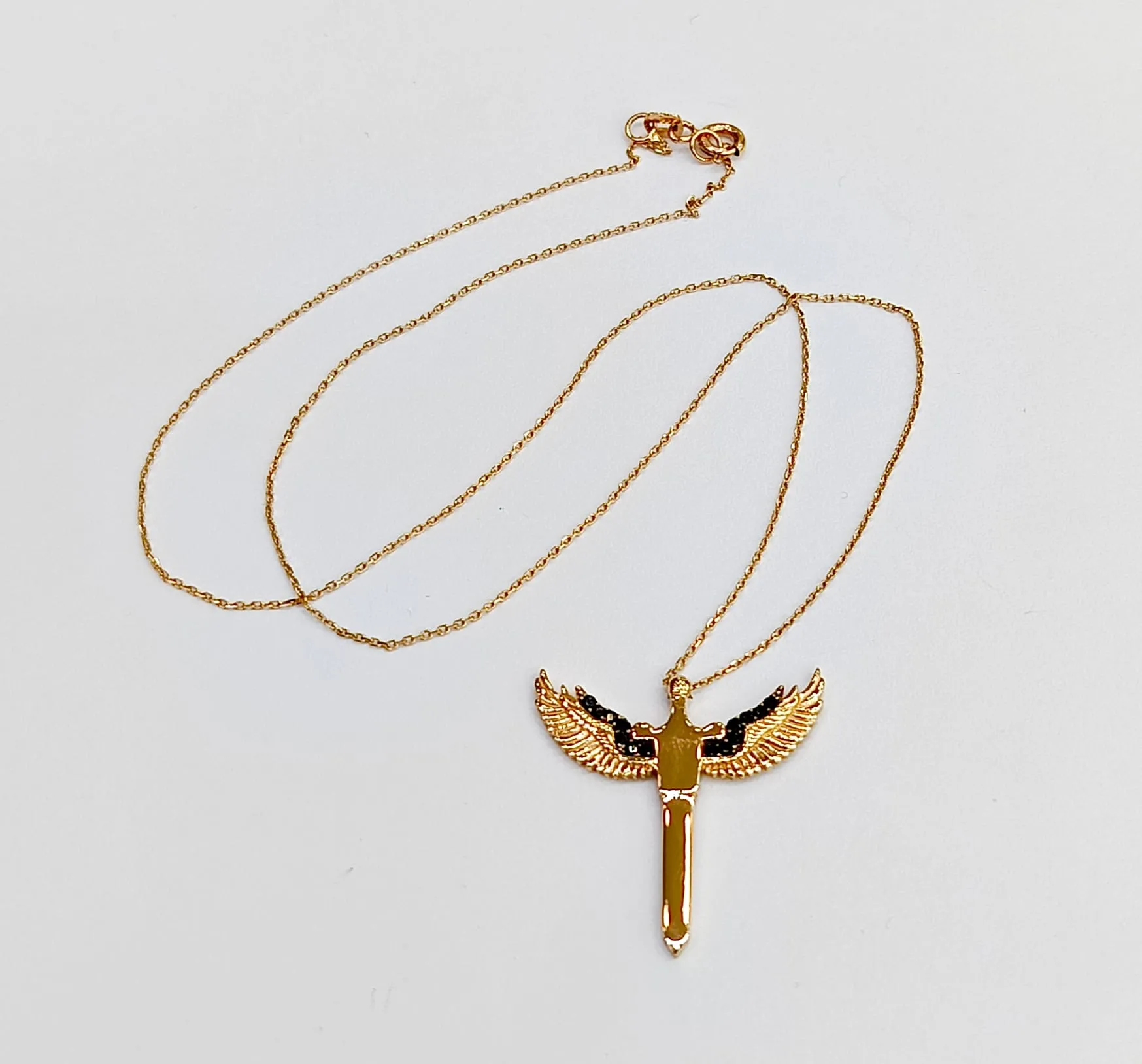 Favori Marka Fantezi Model Uçlu Kolye