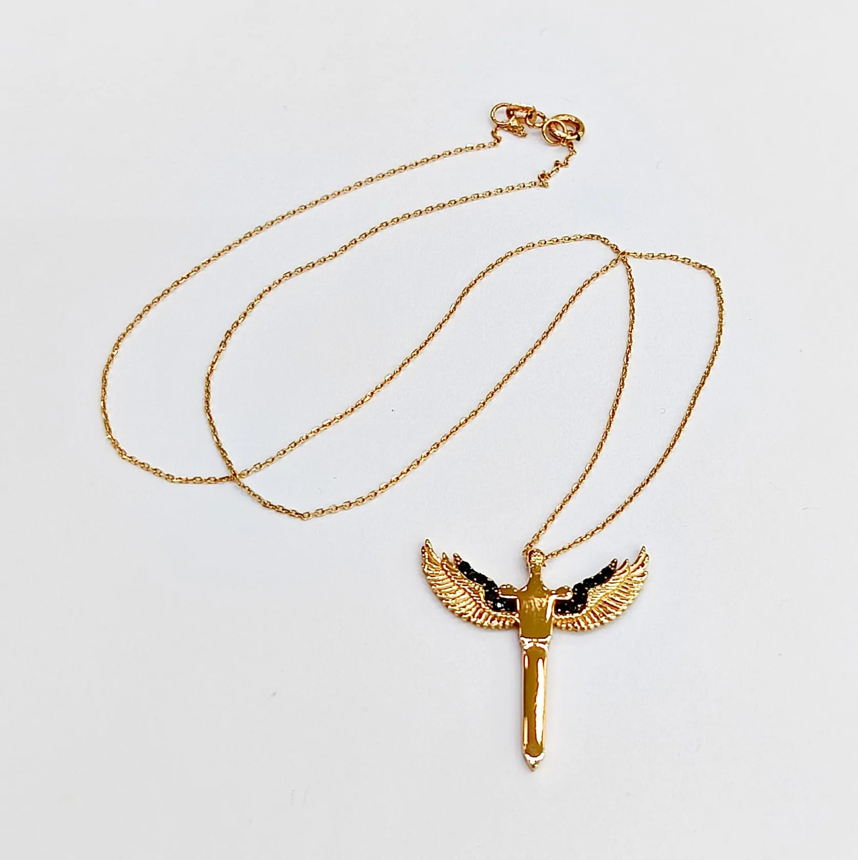 Favori Marka Fantezi Model Uçlu Kolye