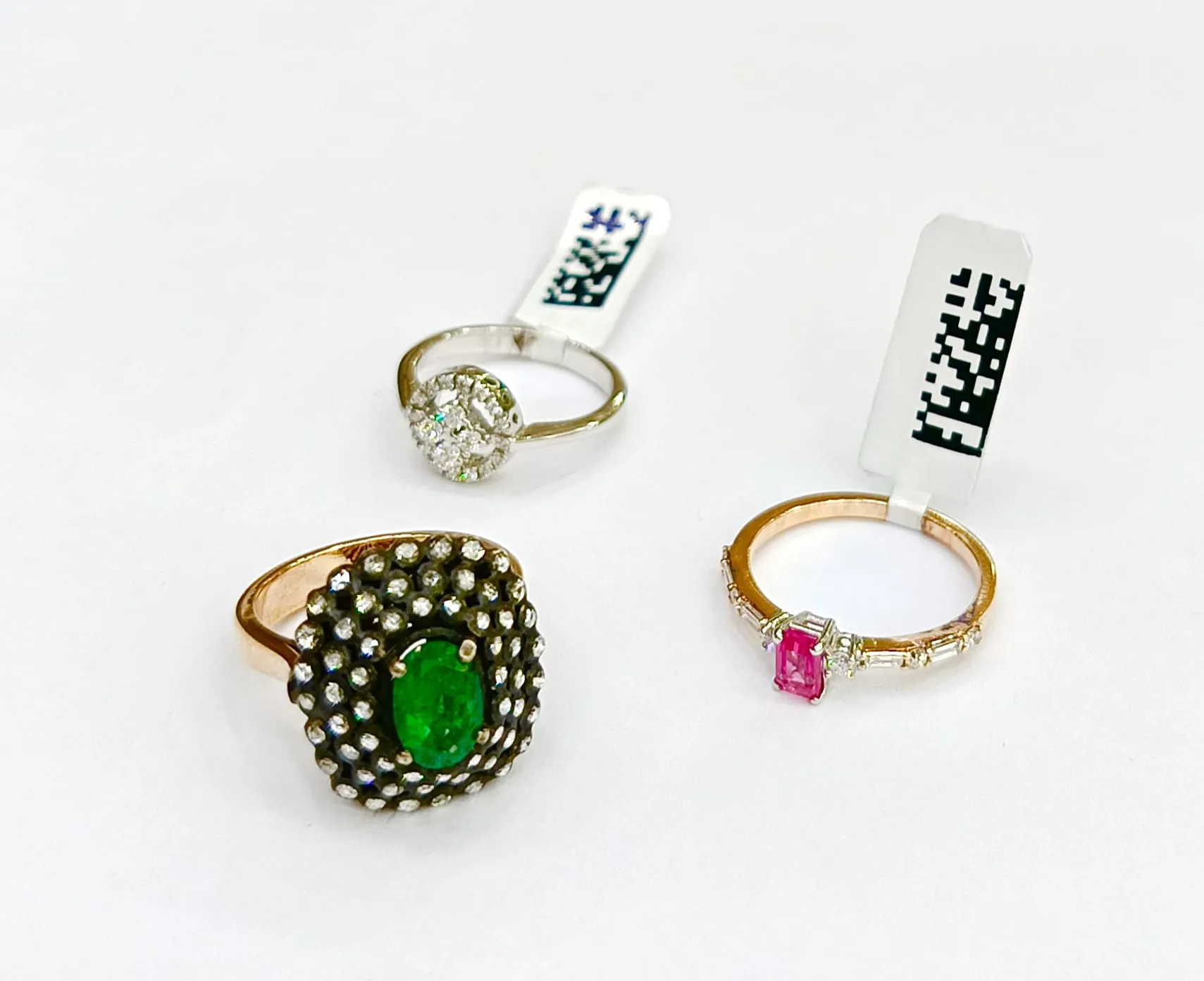 Elmas Ve Zümrüt Model Yüzük