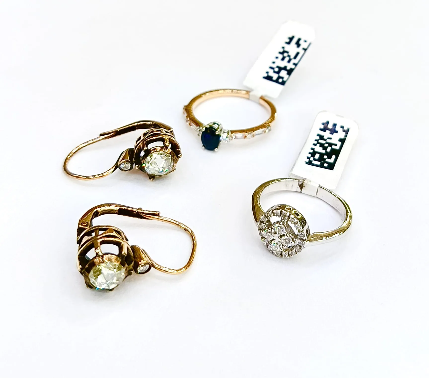 Büyük Elmas Pinsa Tektaş Küpe