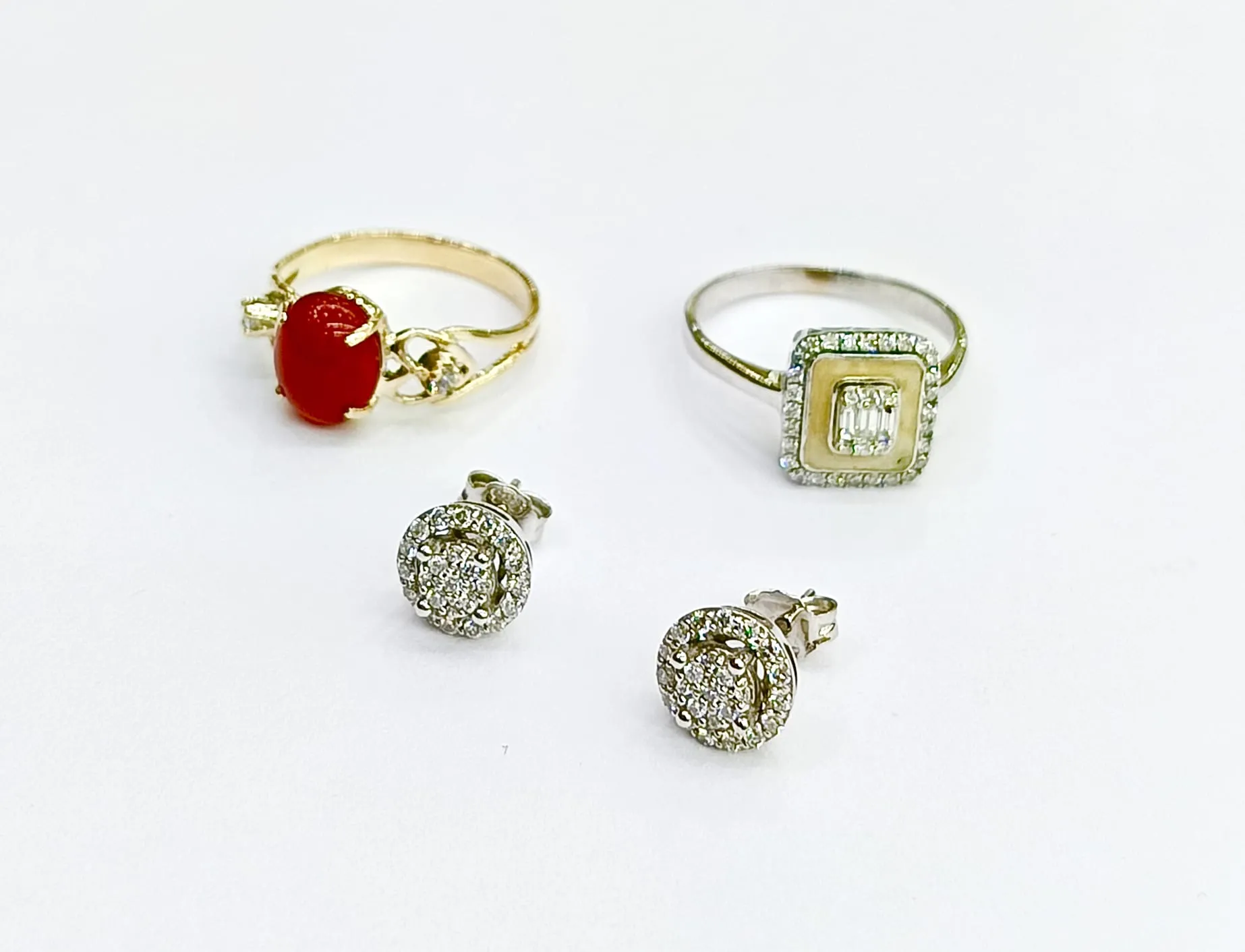 Pırlanta Coronet Model Küpe