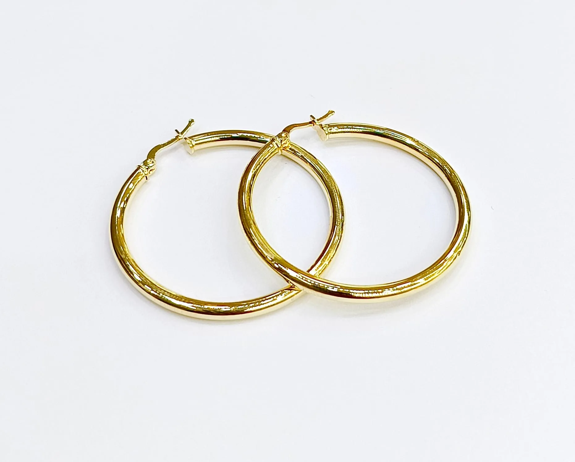 Favori Marka Halka Küpe