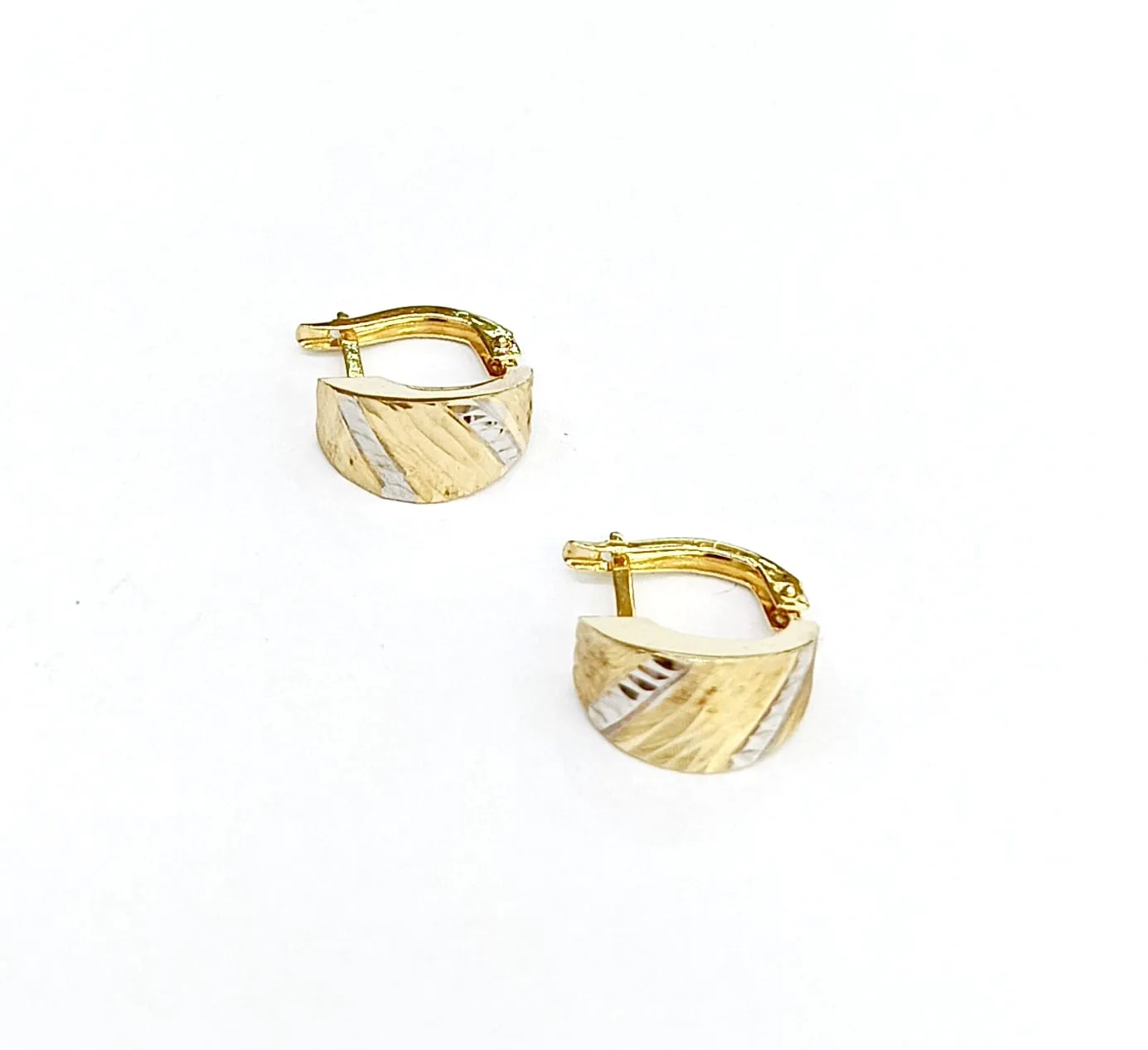 Favori Marka İtalyan Model Küpe