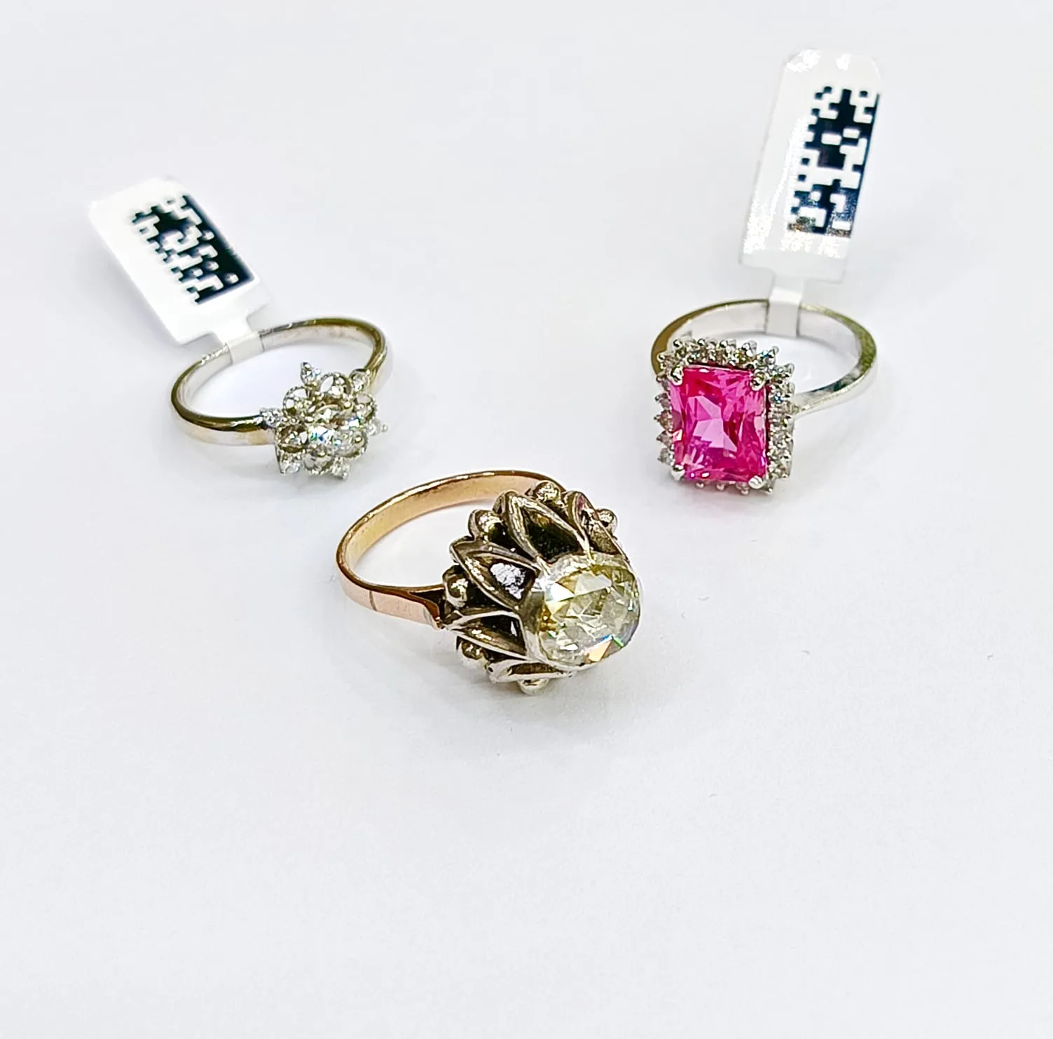 Antika Elmas Model Tektaş Yüzük