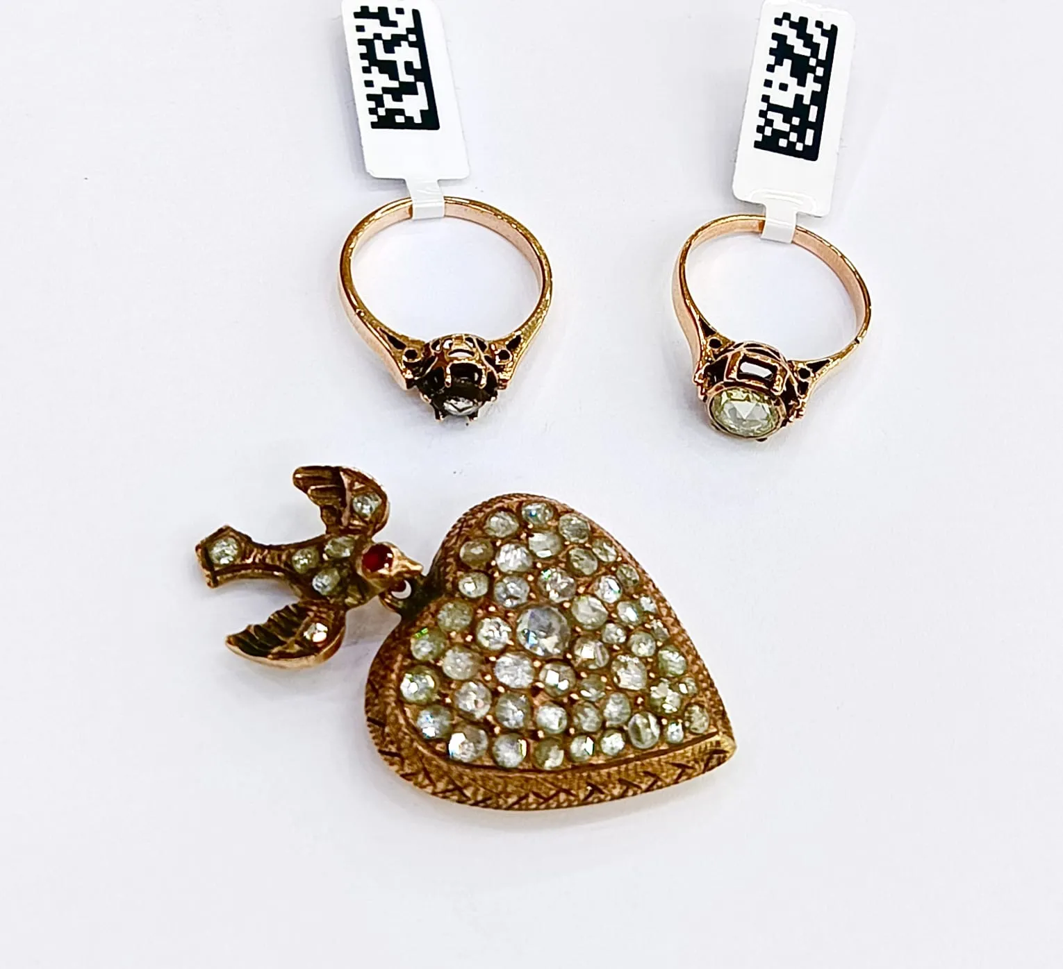 Antika Elmas Kalp Model Uç