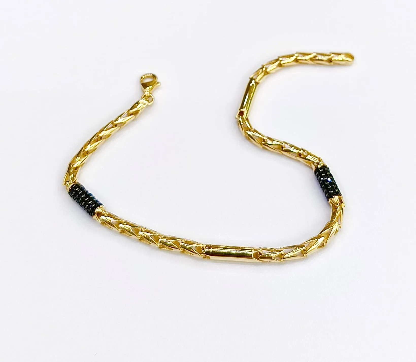 Favori Marka İtalyan Model Bileklik 