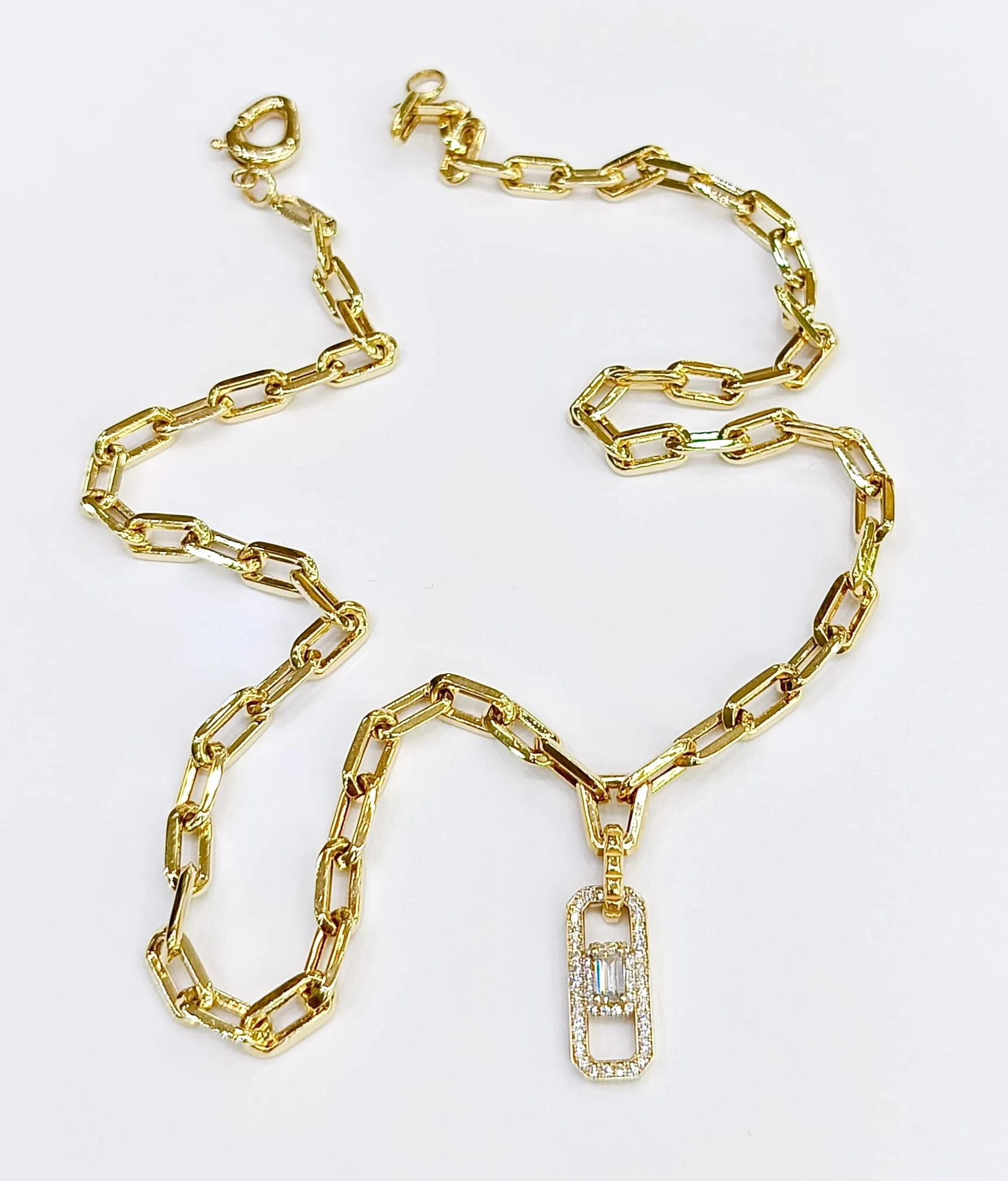 Favori Marka İtalyan Model Taşlı Zincir