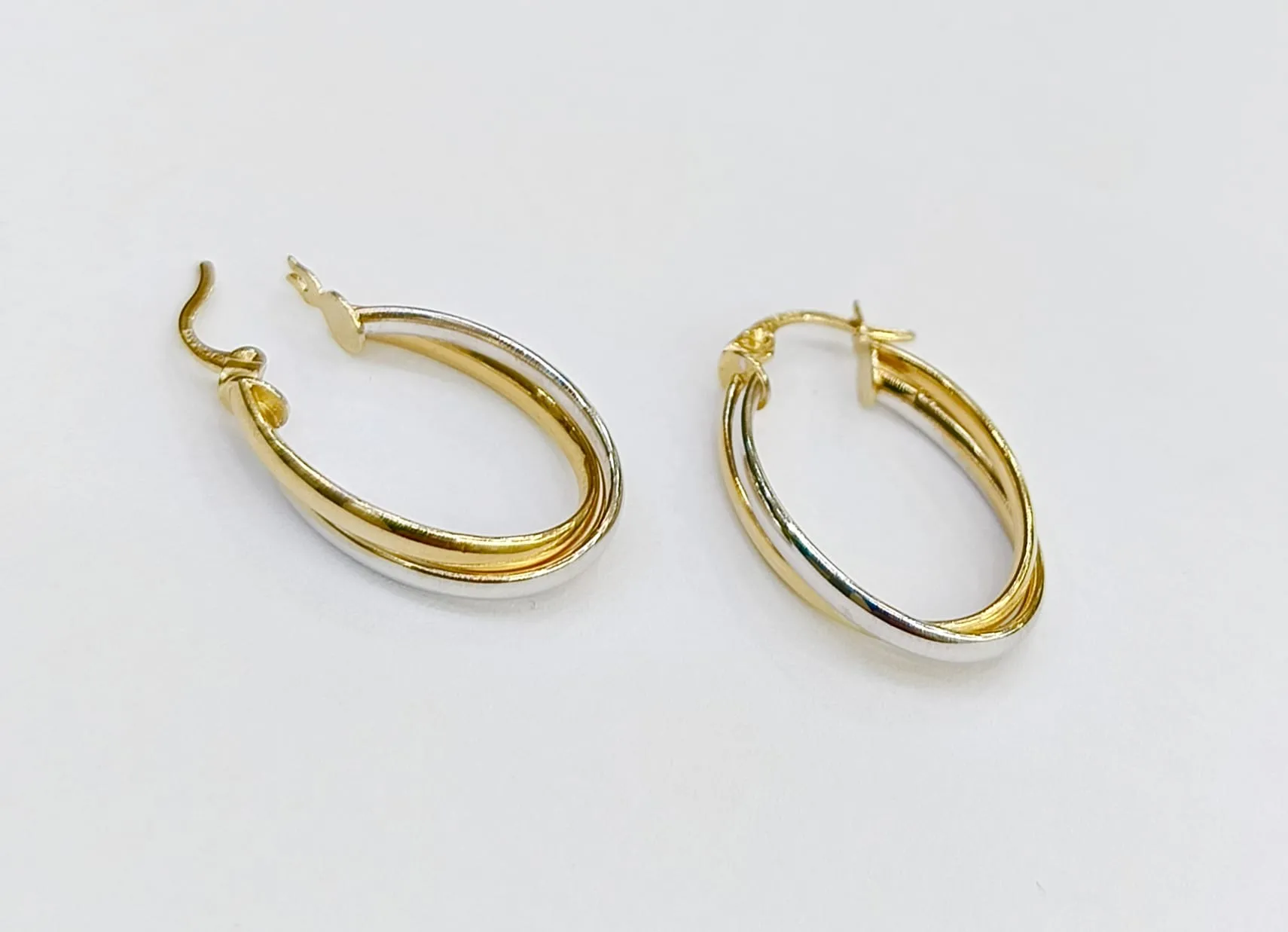 Favori Marka Renkli Küpe