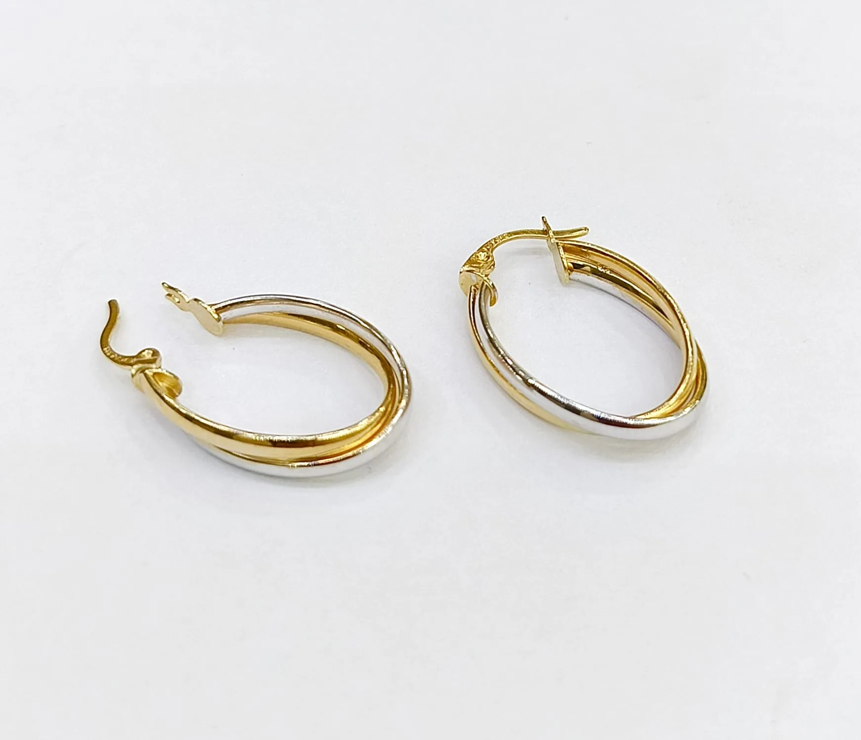 Favori Marka Renkli Küpe