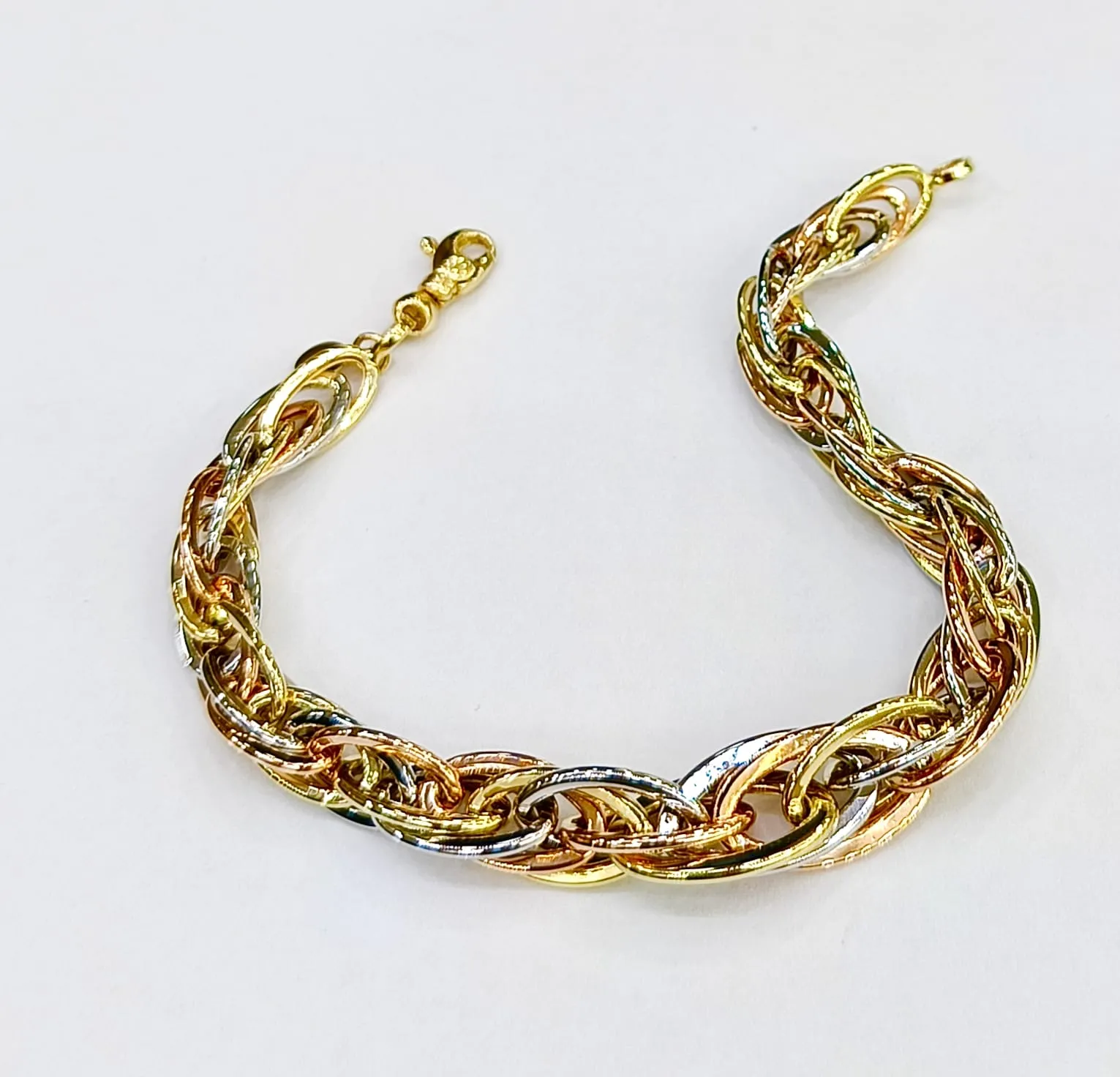 Favori Marka Hallow Model Bileklik 