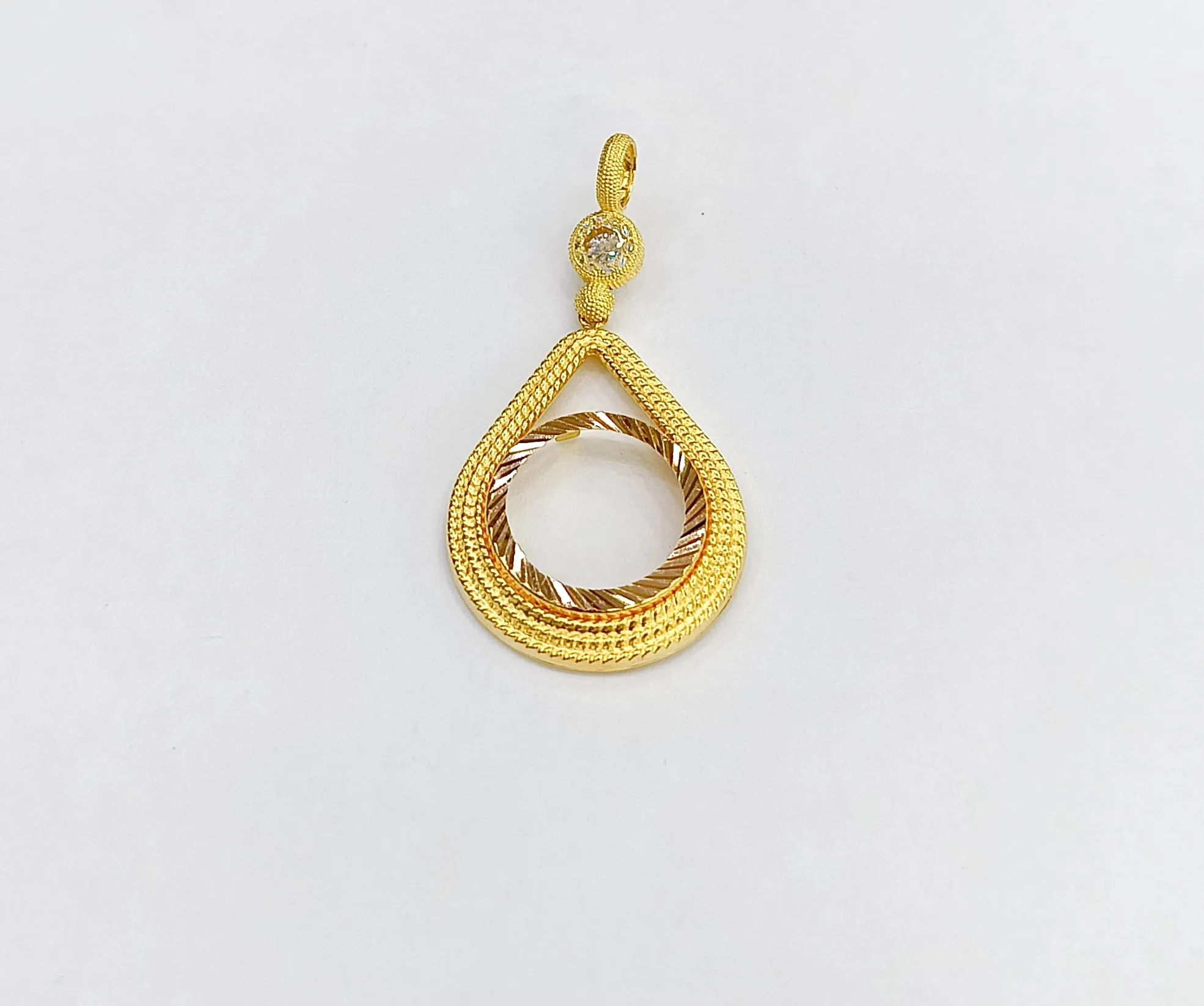 Favori Marka Çeyrekli Uç