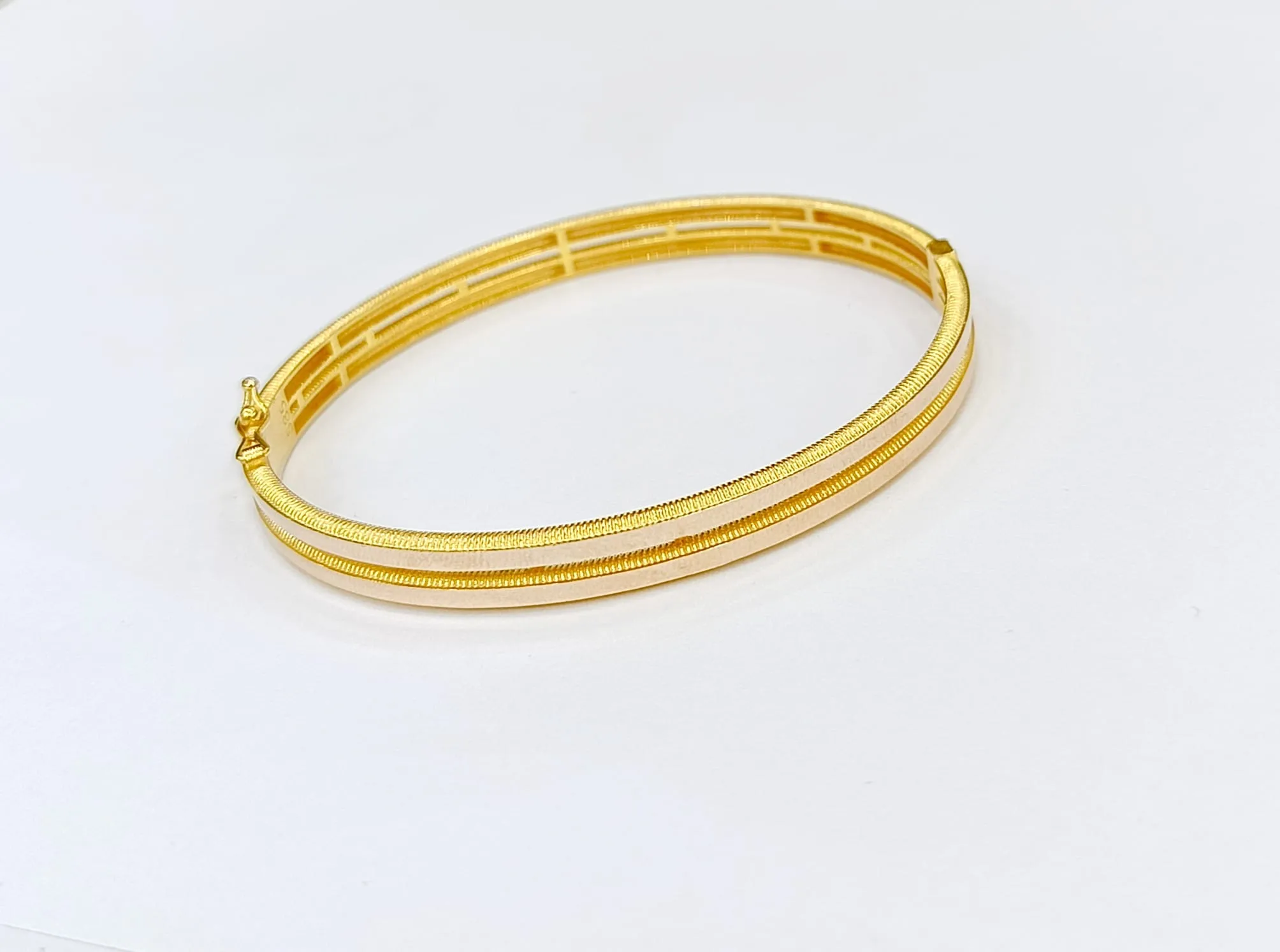 Favori Marka Ajda Model Kelepçe