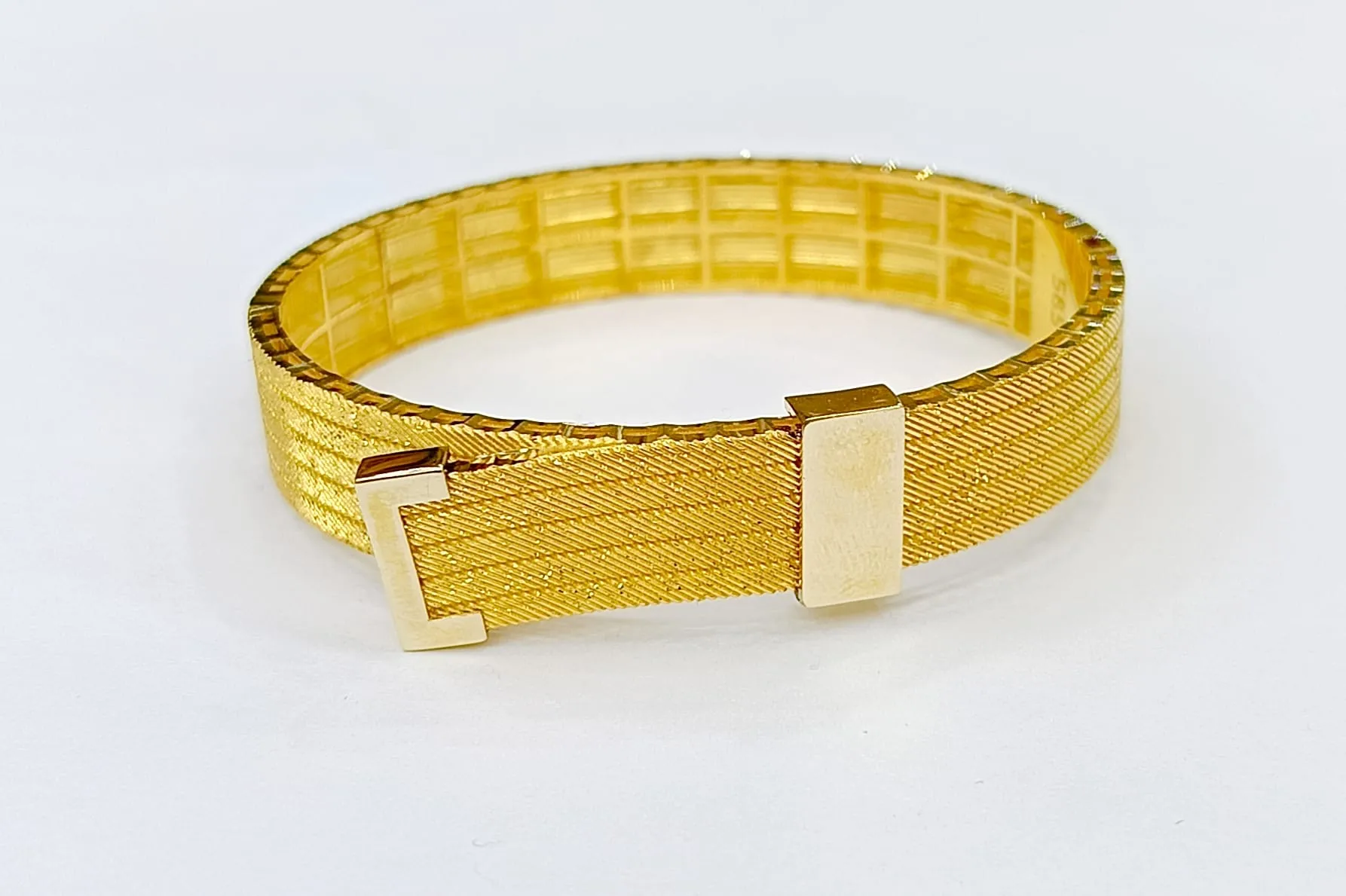 Favori Marka Kemer Model Kelepçe