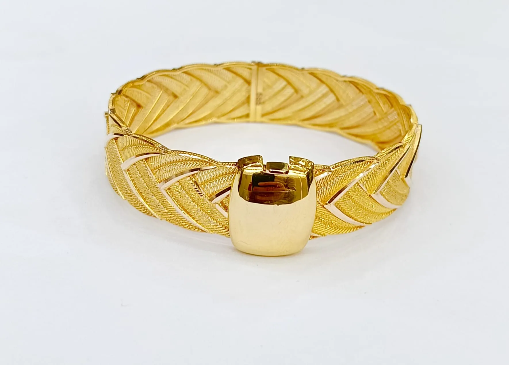 Favori Marka Desenli Kelepçe