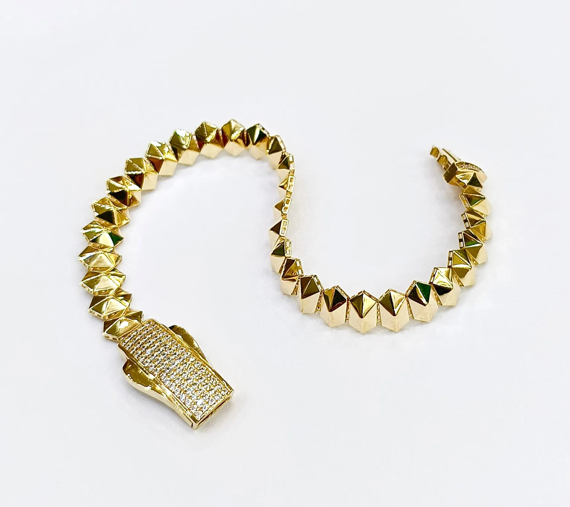 Favori Marka İtalyan Model Bileklik 