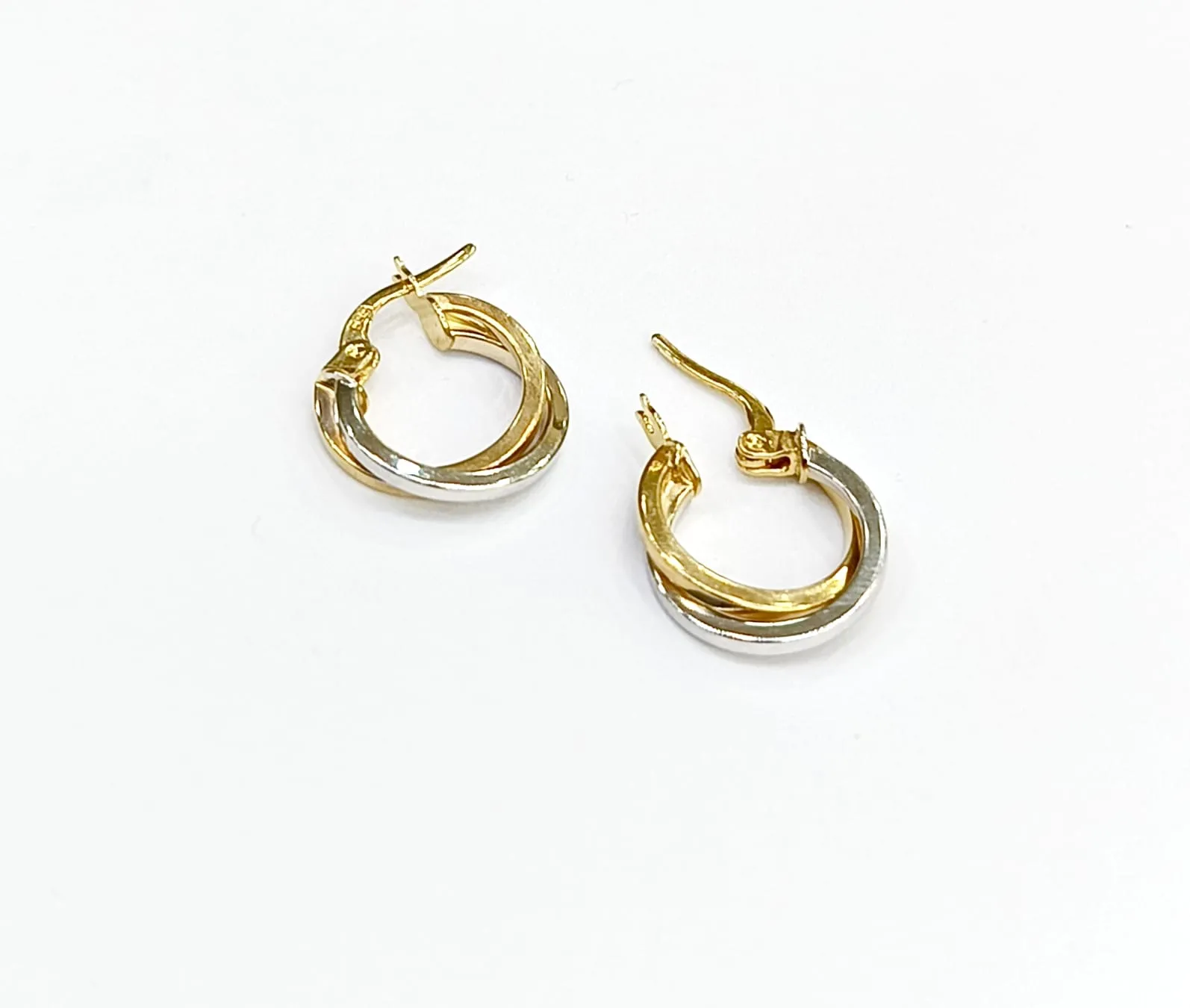 Favori Marka Halka Küpe