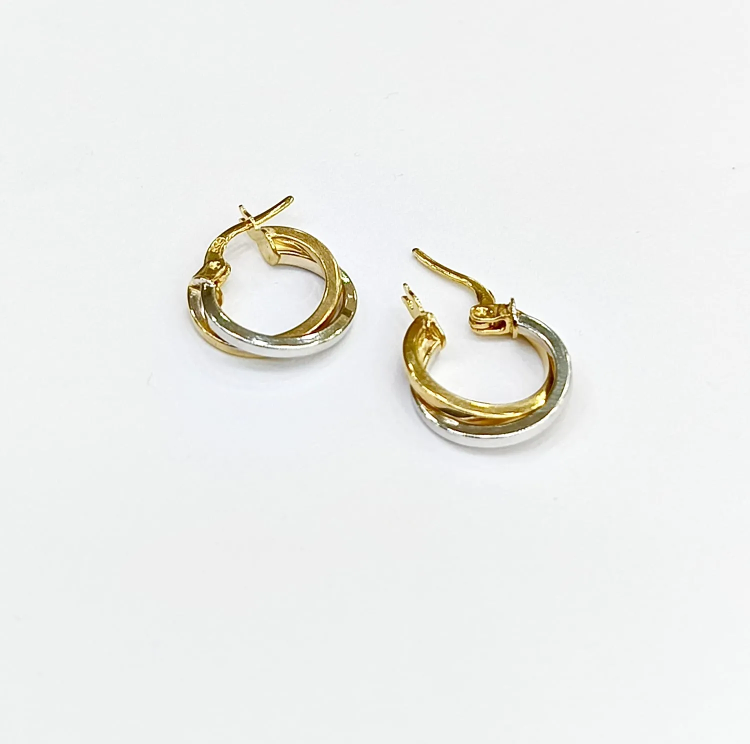 Favori Marka Halka Küpe