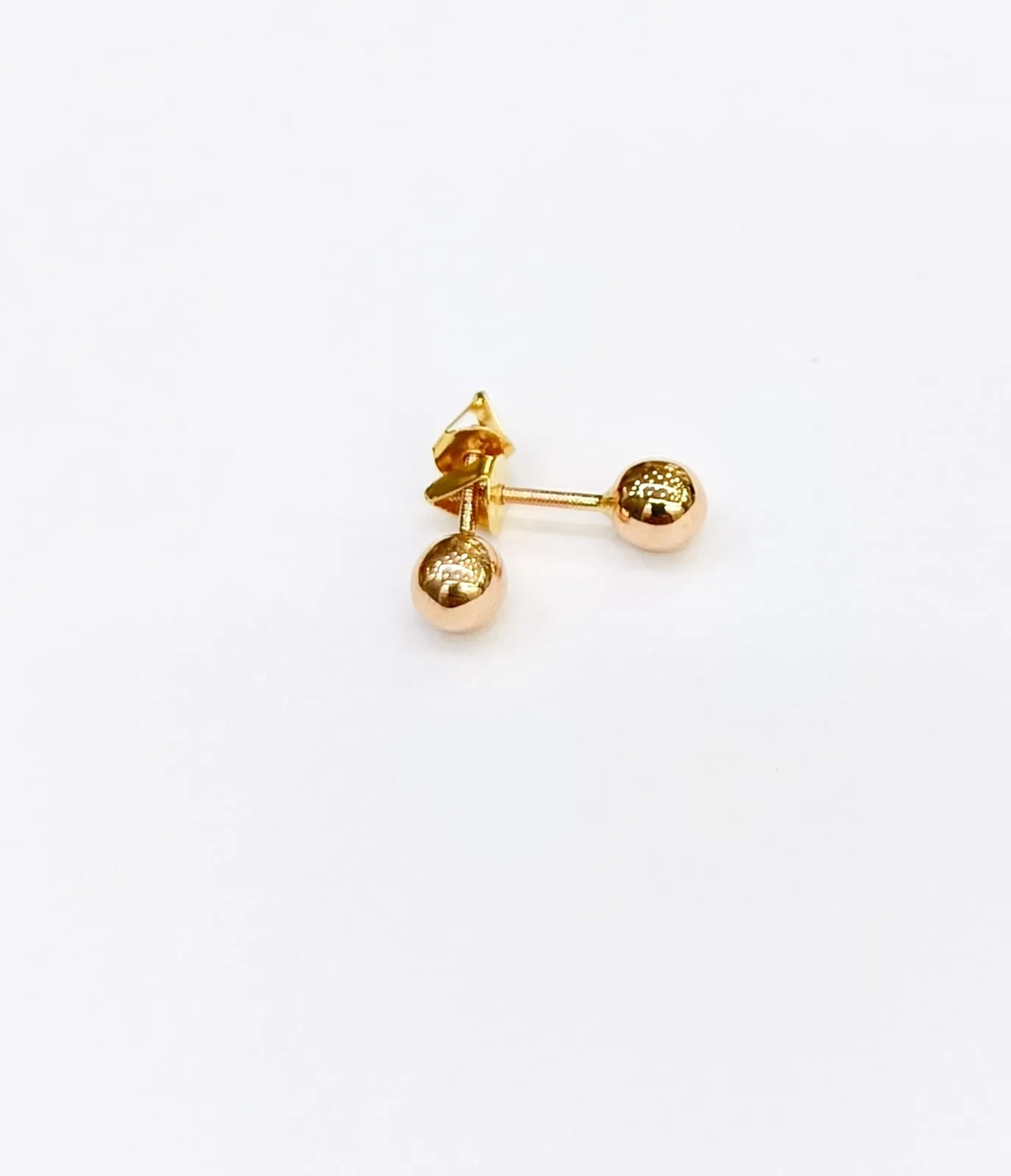 Favori Marka Top Küpe