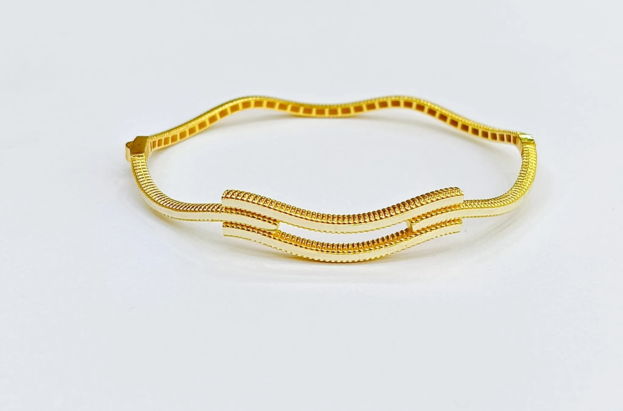 Favori Marka Zigzag Model Kaburga Kelepçe 