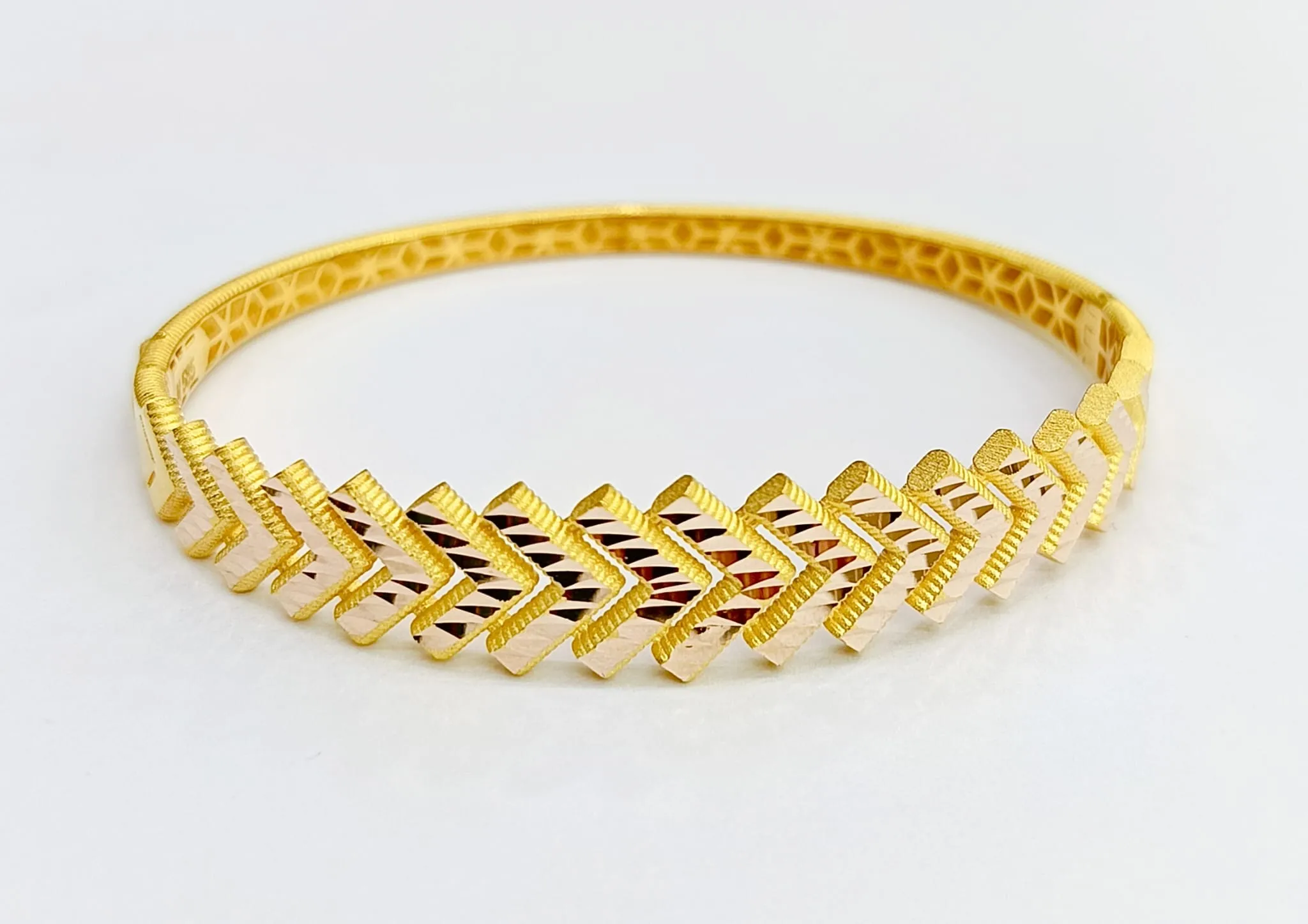 Favori Marka Başak Model Kelepçe