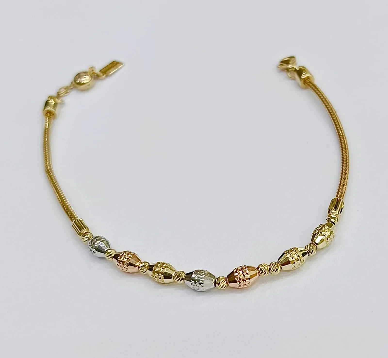 Favori Marka İtalyan Model Bileklik 