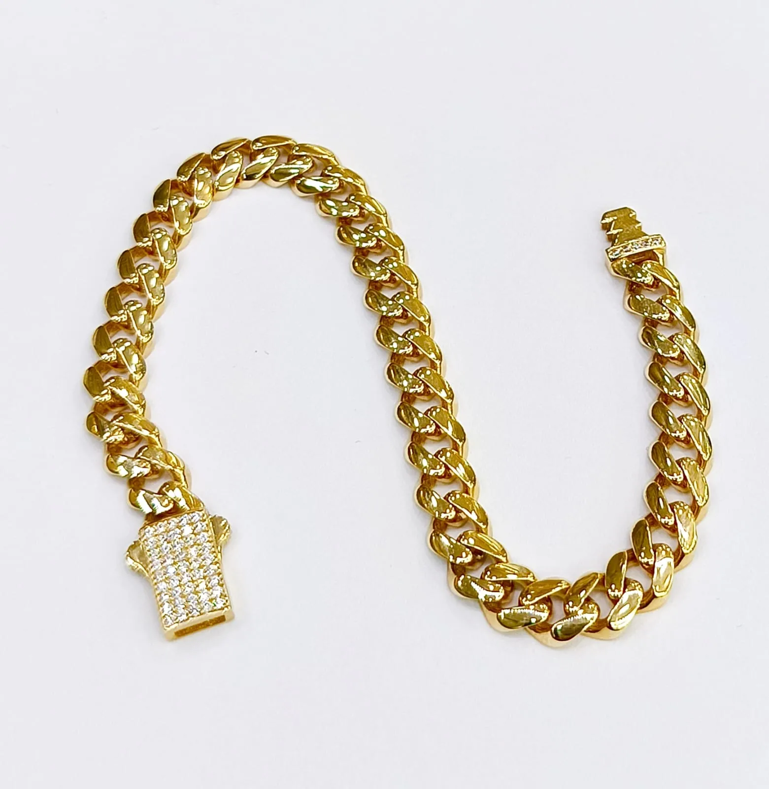 Favori Marka Gurmet Model Bileklik 