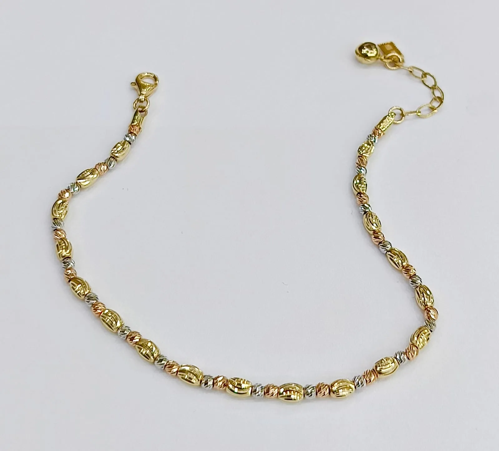 Favori Marka Dorikalı Model Bileklik 