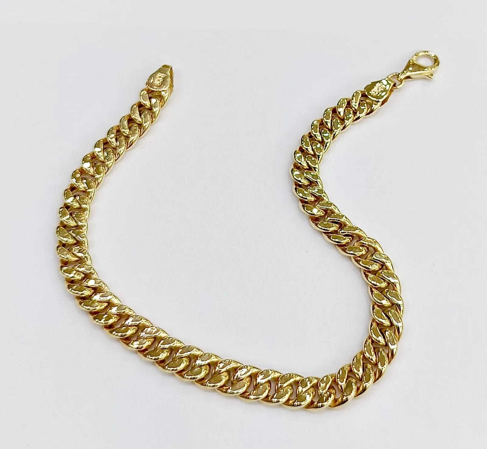 Favori Marka Gurmet Model Bileklik 