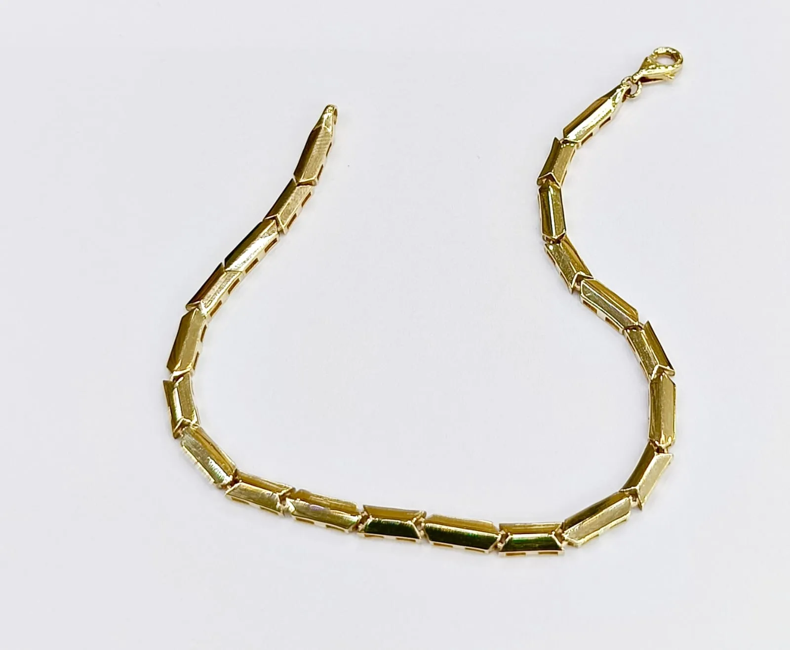 Favori Marka İtalyan Model Bileklik 