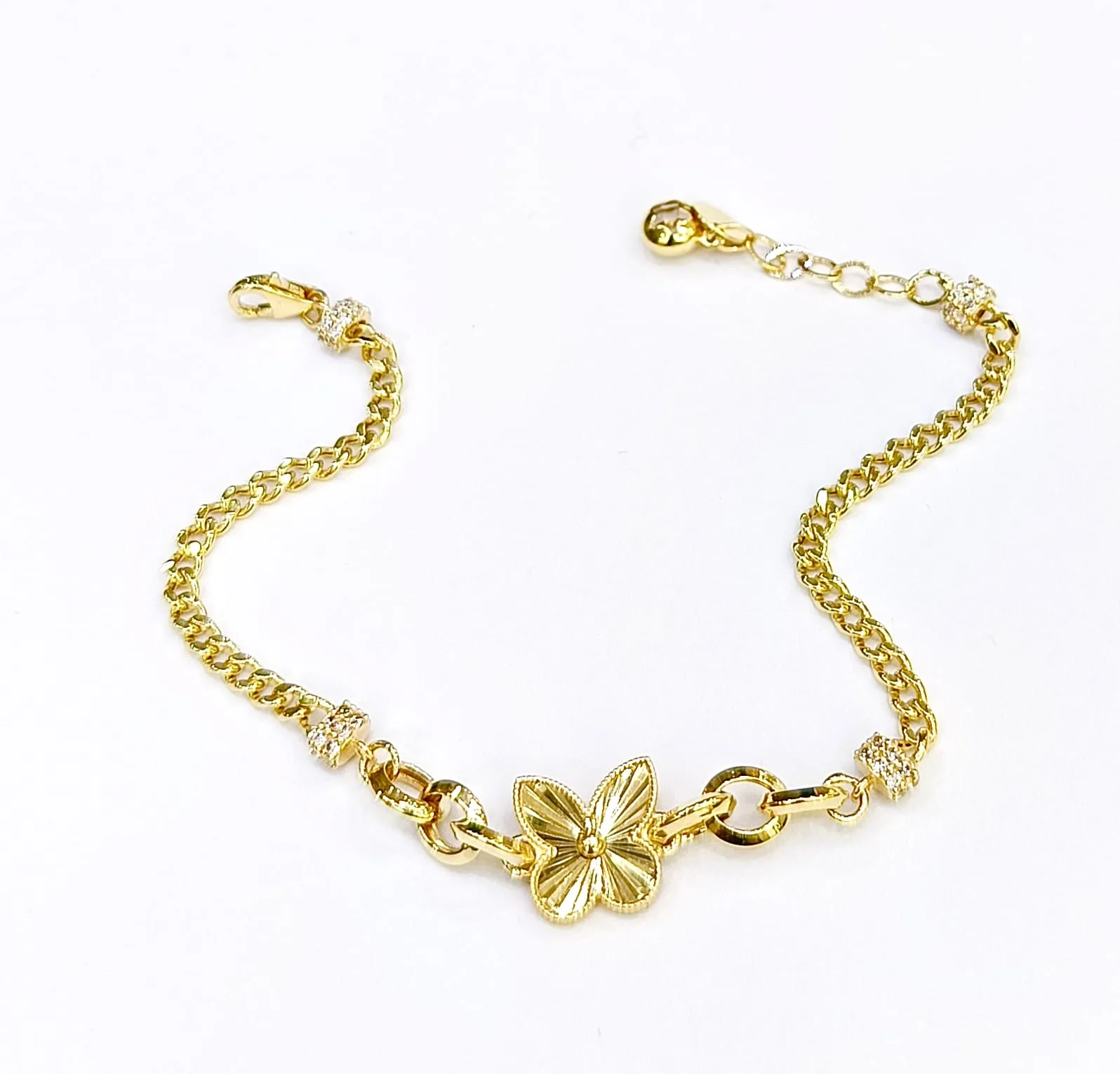 Favori Marka Kelebek Model Bileklik 