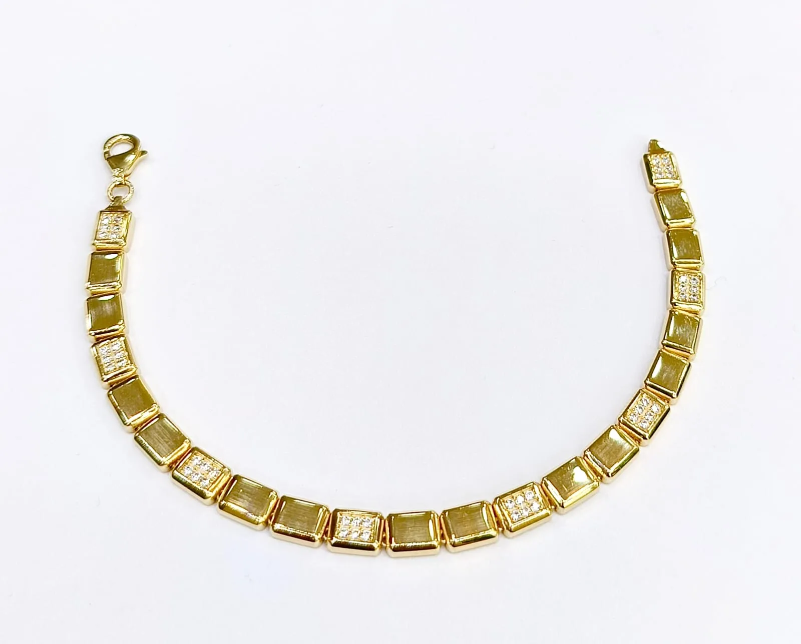 Favori Marka İtalyan Model Bileklik 