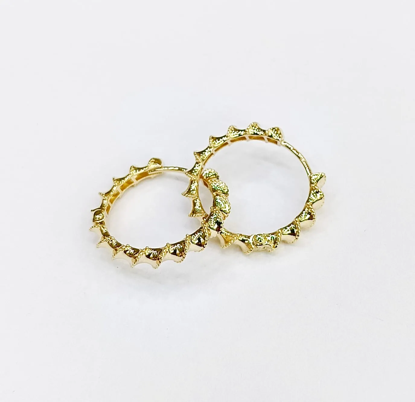 Favori Marka Fantezi Model Küpe