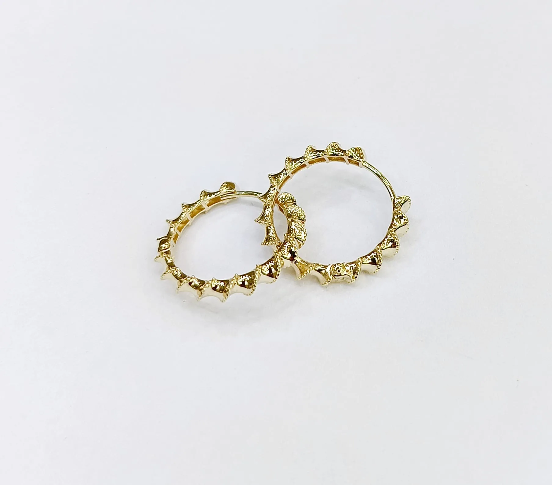 Favori Marka Fantezi Model Küpe