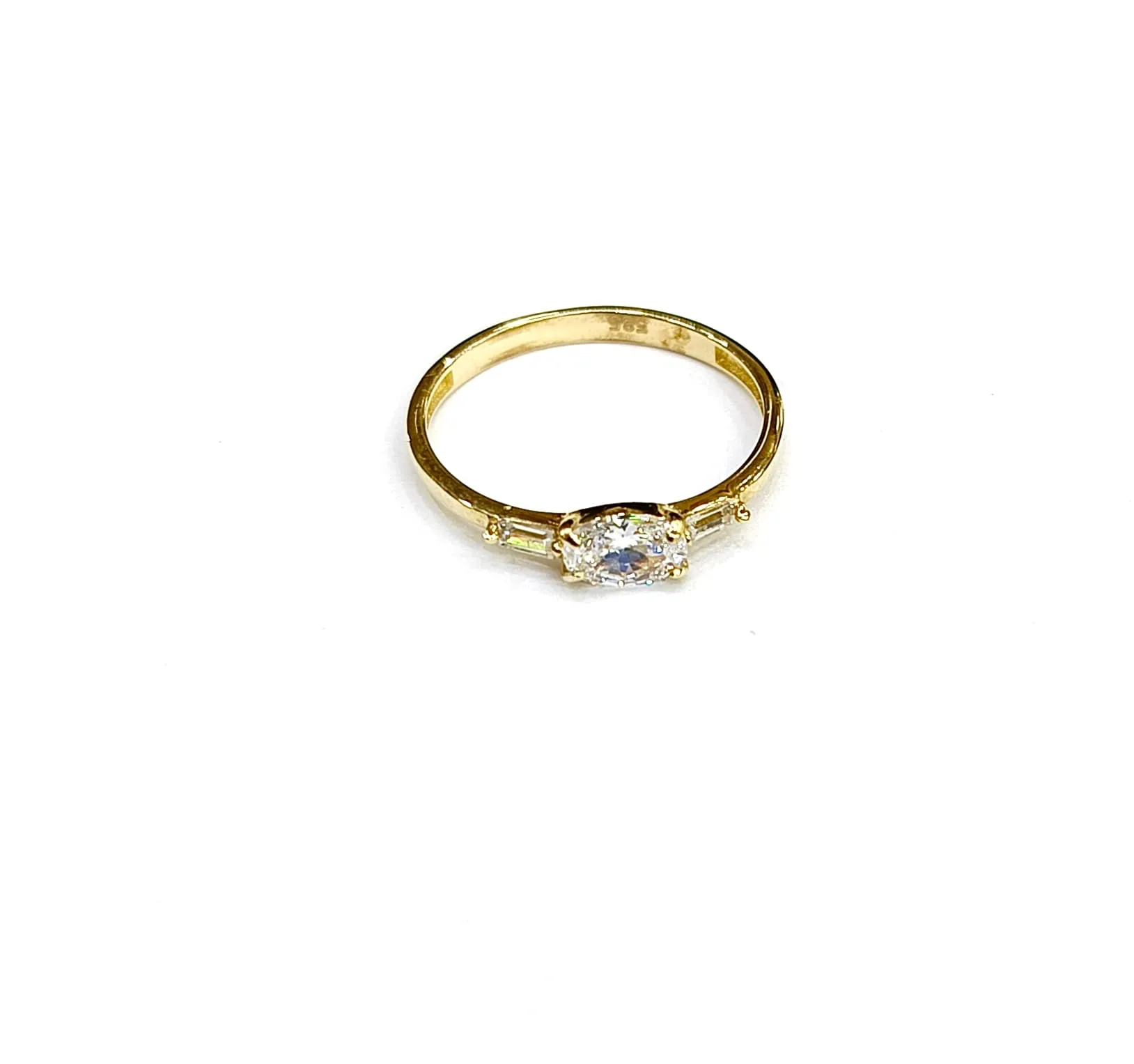 Favori Marka Taşlı Yüzük