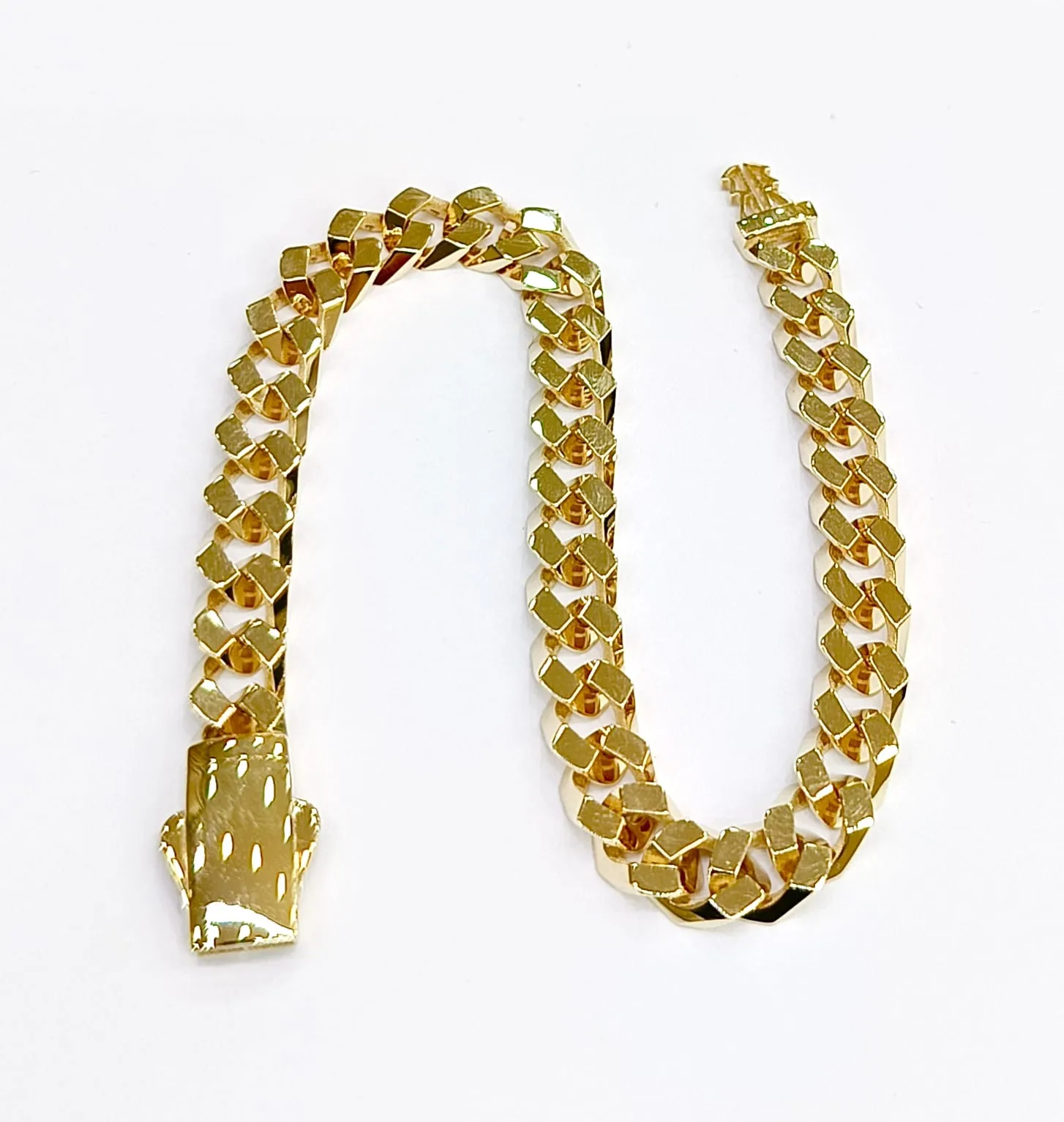 Favori Marka Gurmet Model Bileklik 