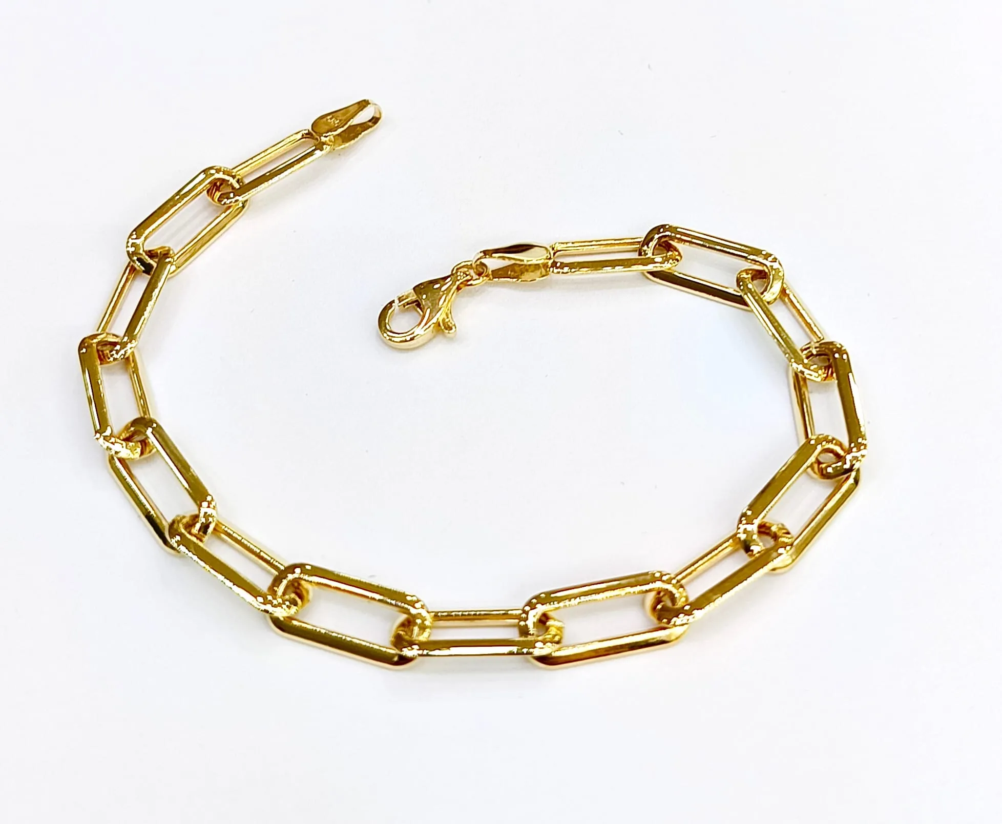 Favori Marka Ataç Model Bileklik 