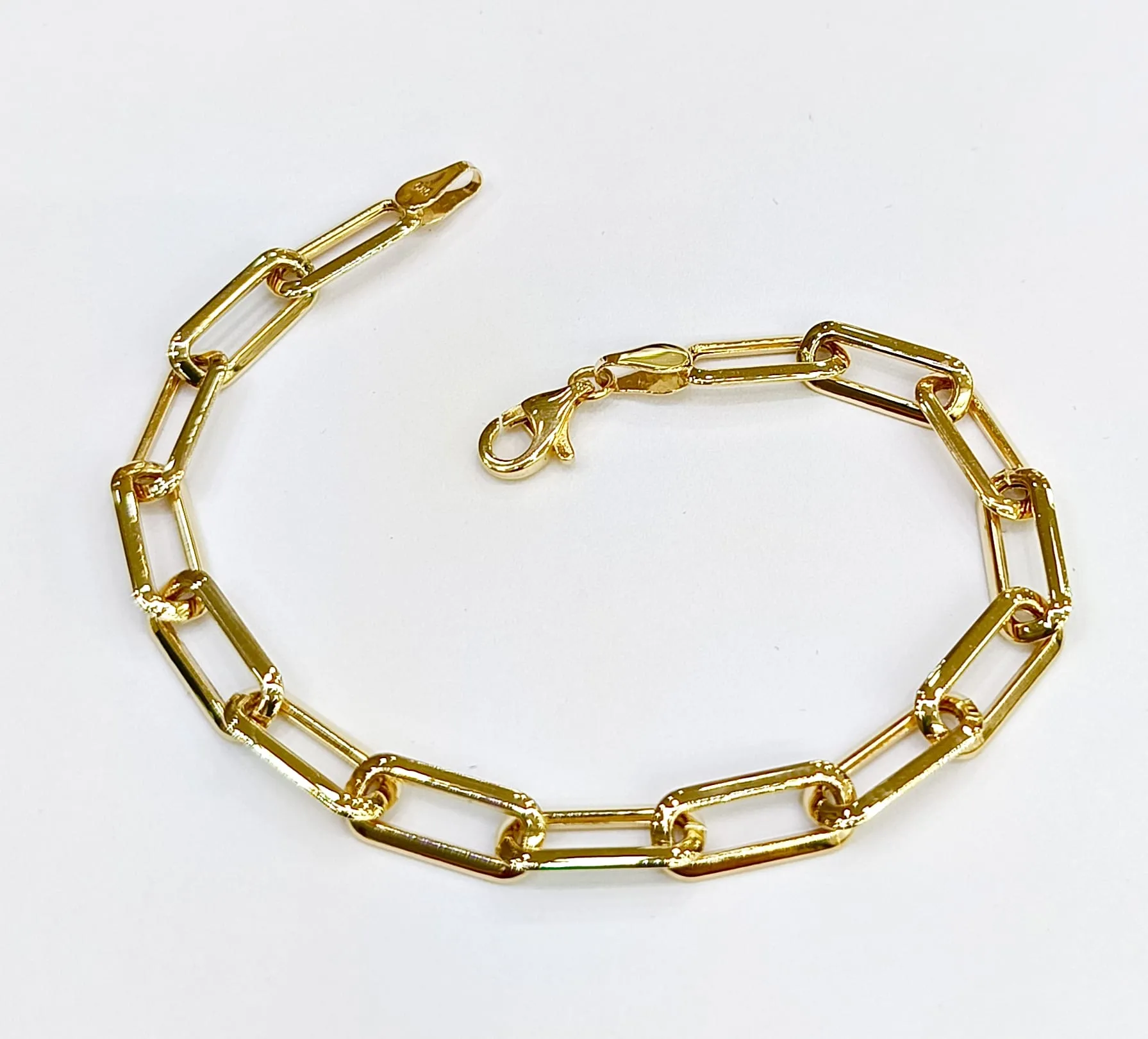 Favori Marka Ataç Model Bileklik 